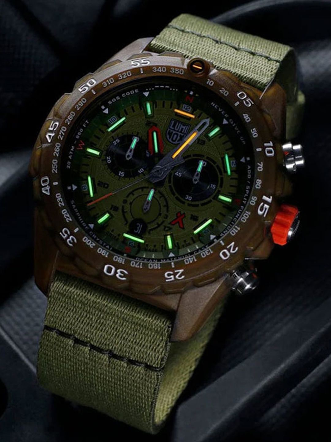 

Luminox Men Dial & Stainless Steel Straps Analogue Multi Function Watch XB.3757.ECO, Green