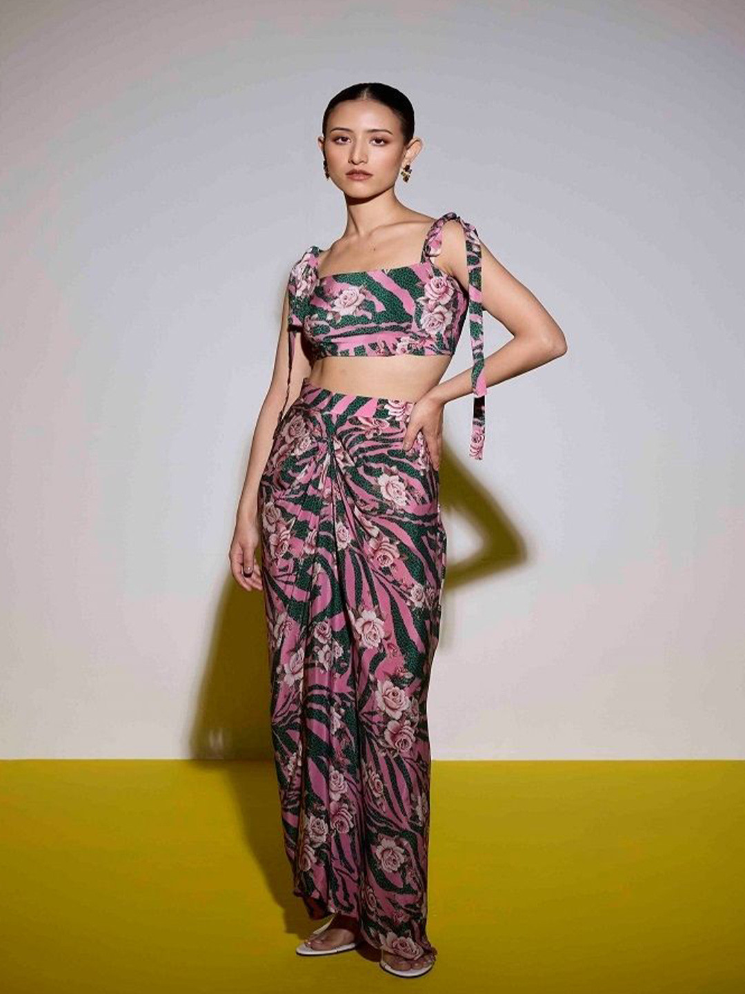 

SIL SILA Floral Printed Top with Skirt, Pink