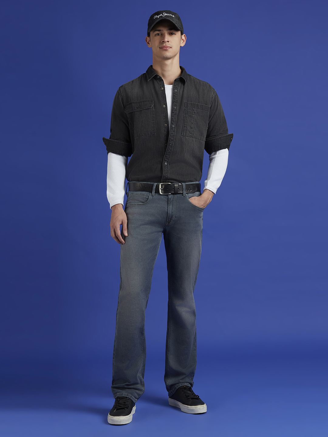 

Pepe Jeans Men Spread Collar Solid Cotton Casual Shirt, Black