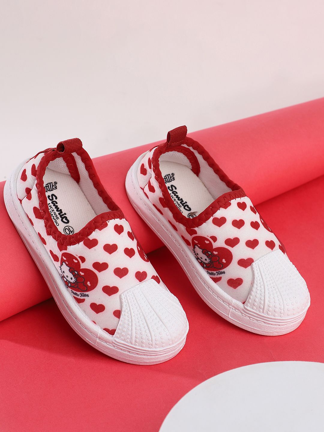 

Kids Ville Girls Hello Kitty Printed Casual Sneakrs, Red