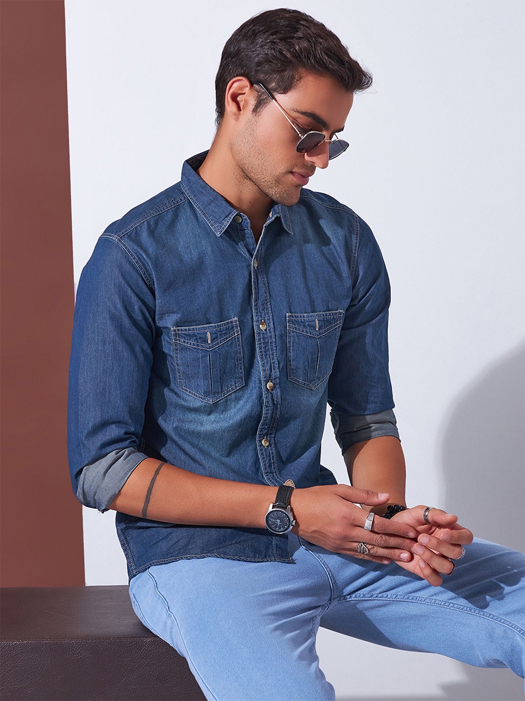 

Markle Moro Men Spread Collar Solid Denim Casual Shirt, Navy blue