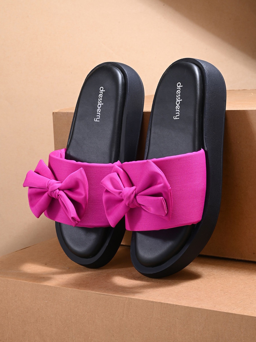 

DressBerry Women Slip-On, Pink