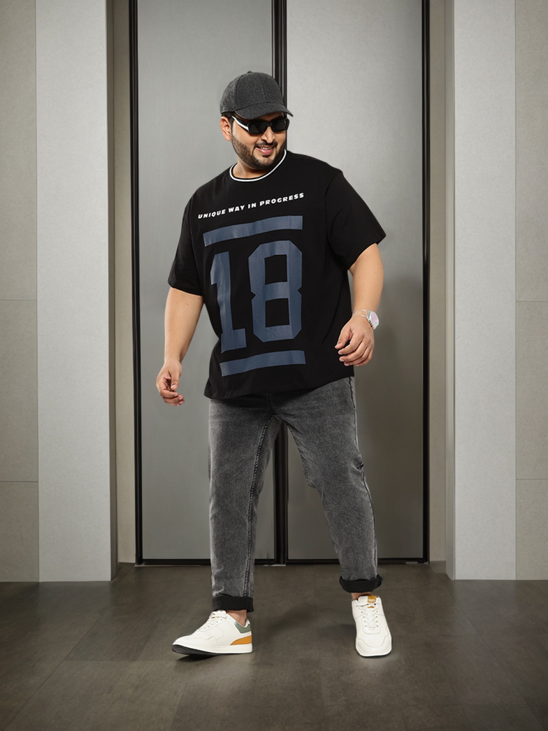 

Sztori Plus Size Regular-Fit Typography Print Pure Cotton T-shirt, Black