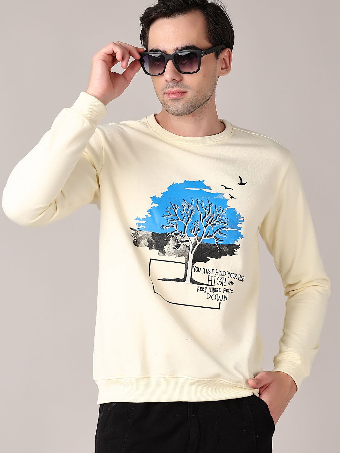 

V-Mart Men Cotton Printed Sweatshirt, Off white