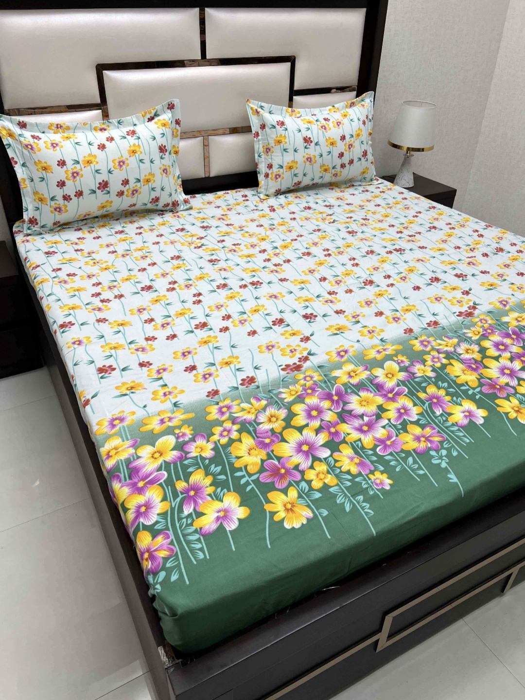 

Pure Decor Queen Size Double Bedsheet With 2 Pillow Covers 2.28m X 2.54m, Yellow