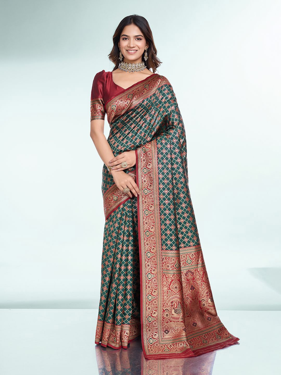 

RICH & ROMAN Woven Design Zari Pure Silk Banarasi Saree, Green