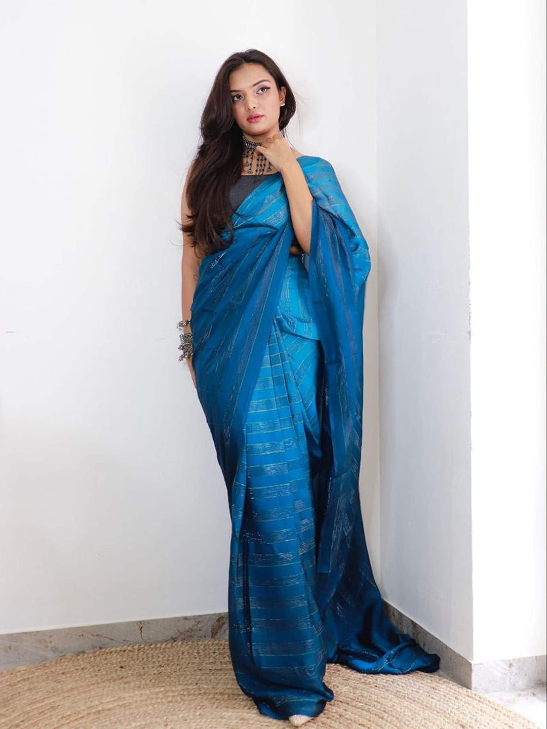 

V3 FASHION STUDIO Striped Pure Chiffon Ready to Wear Jamdani Saree, Blue