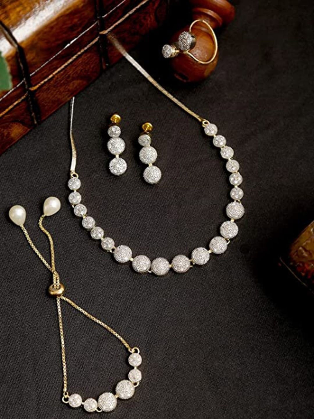 

SUNHARI AD Stone Studded Jewellery Set, Silver