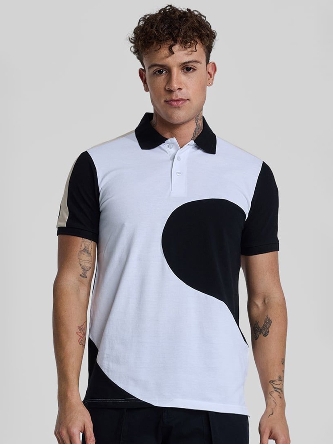 

Snitch Men Colourblocked Polo Collar Cotton T-shirt, White