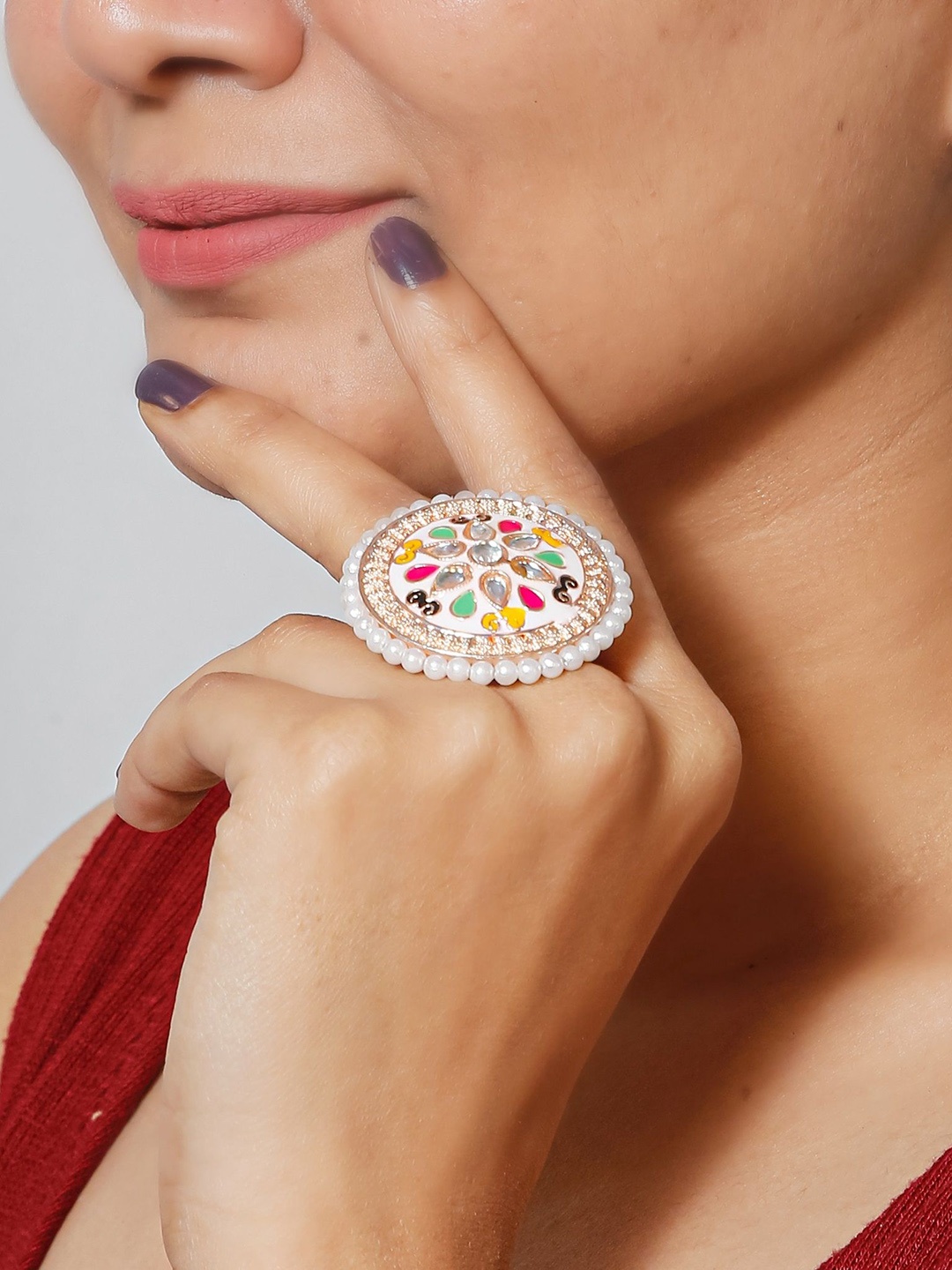 

Kord Store Gold-Plated Kundan-Studded Adjustable Finger Ring