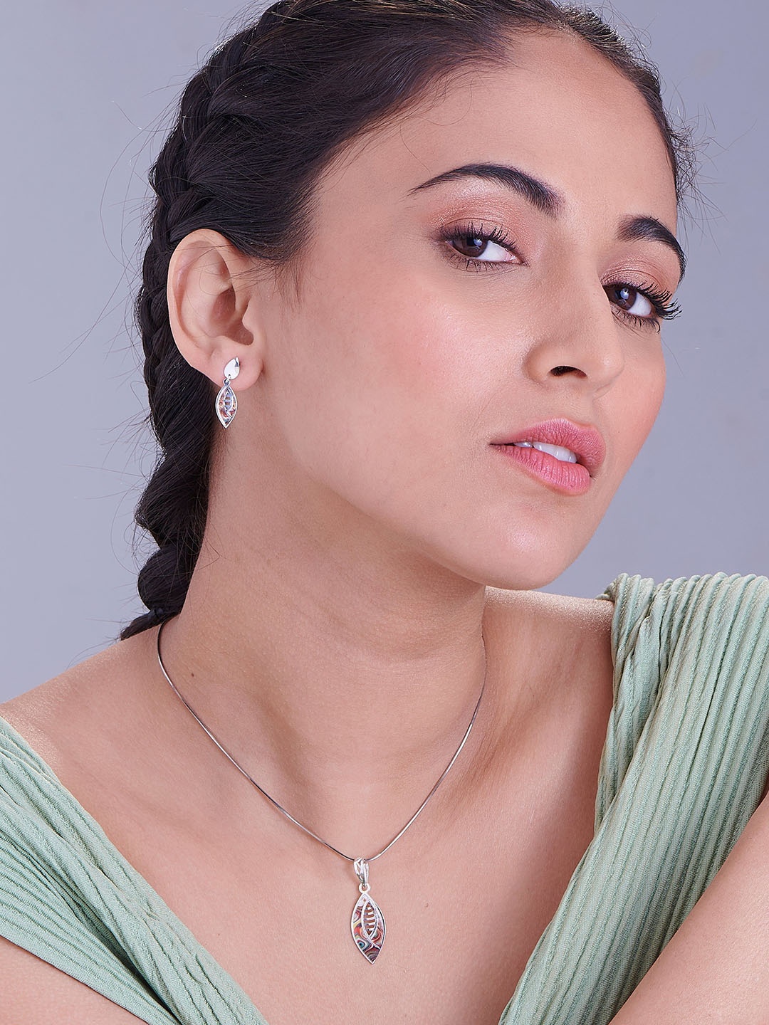 

Nipura 92.5 Sterling Silver Contemporary Rhodium-Plated Modern Marquise Shape Pendant