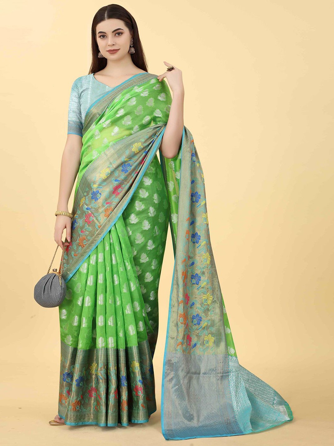 

JUST FASHION Women Woven Design Banarasi Saree, Green