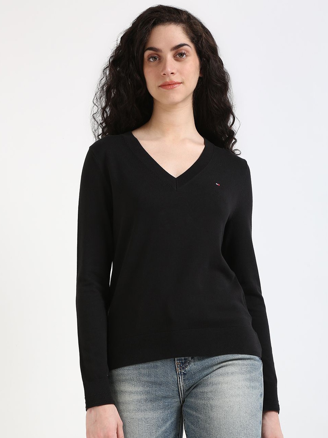 

Tommy Hilfiger Women Fashion Boat Neck Pullover, Black