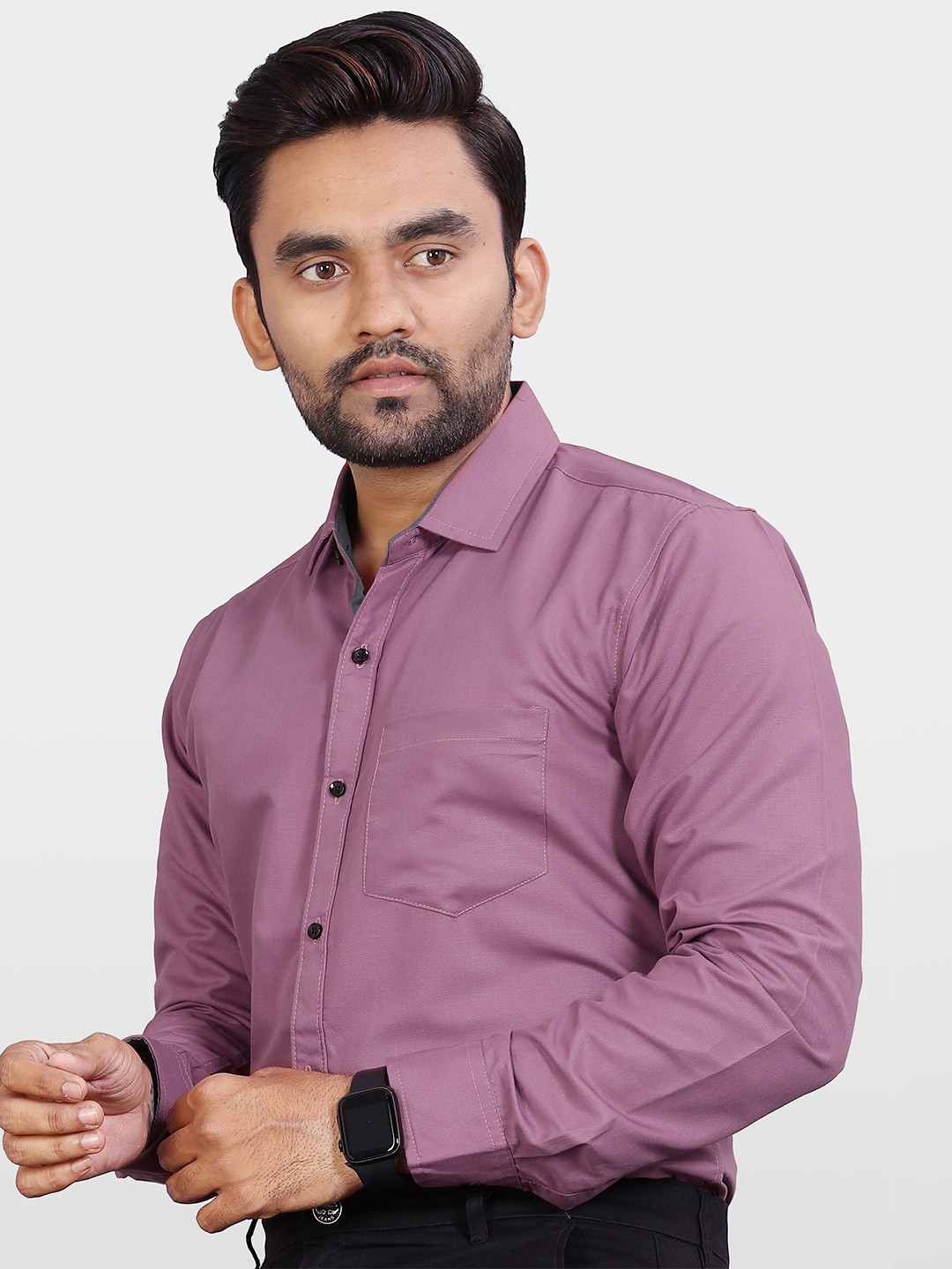 

Metronaut Men India Slim Spread Collar Solid Slim Fit Formal Shirt, Magenta