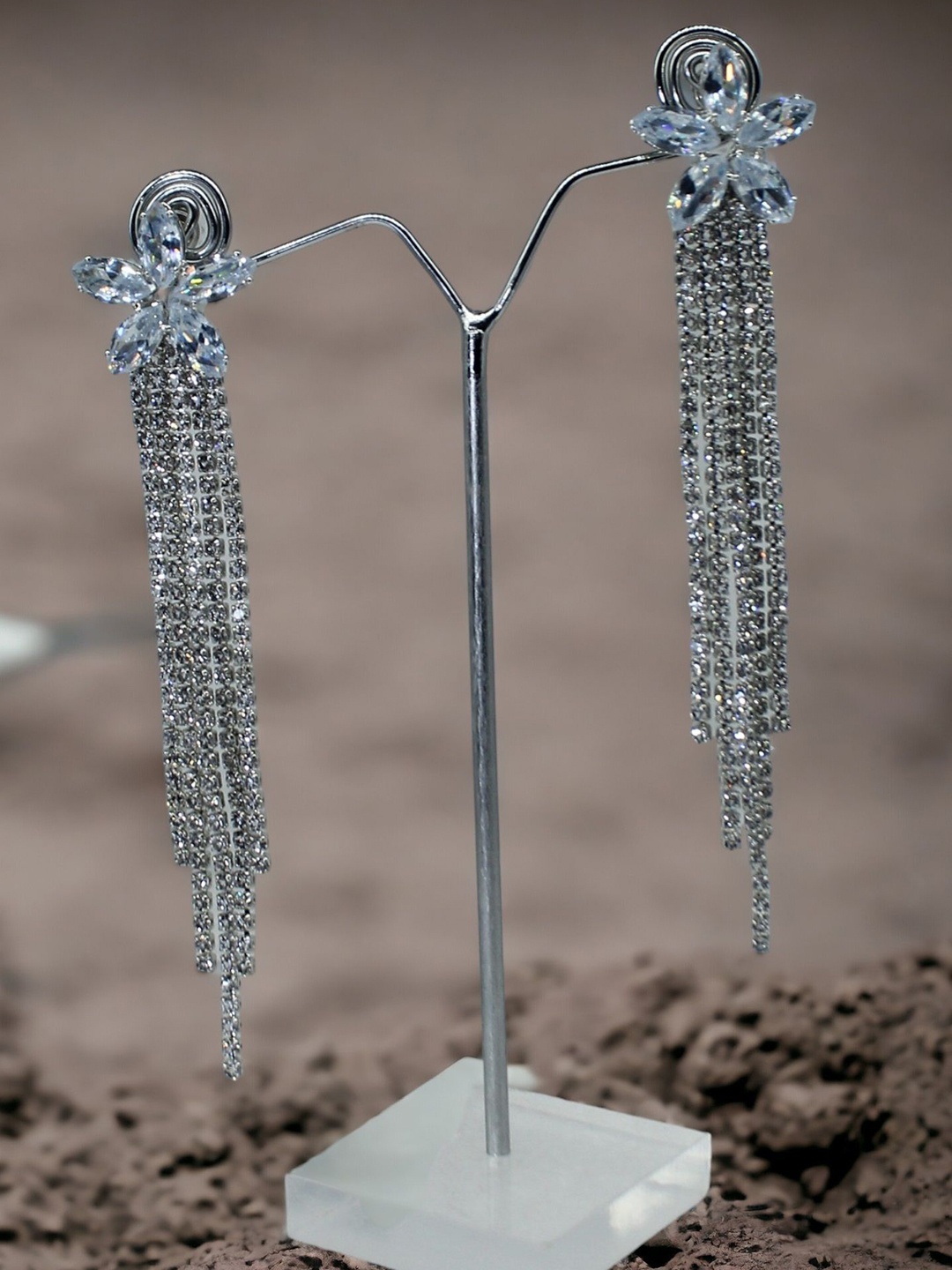

Kord Store Rhodium-Plated Contemporary Cubic Zirconia Drop Earrings, Silver