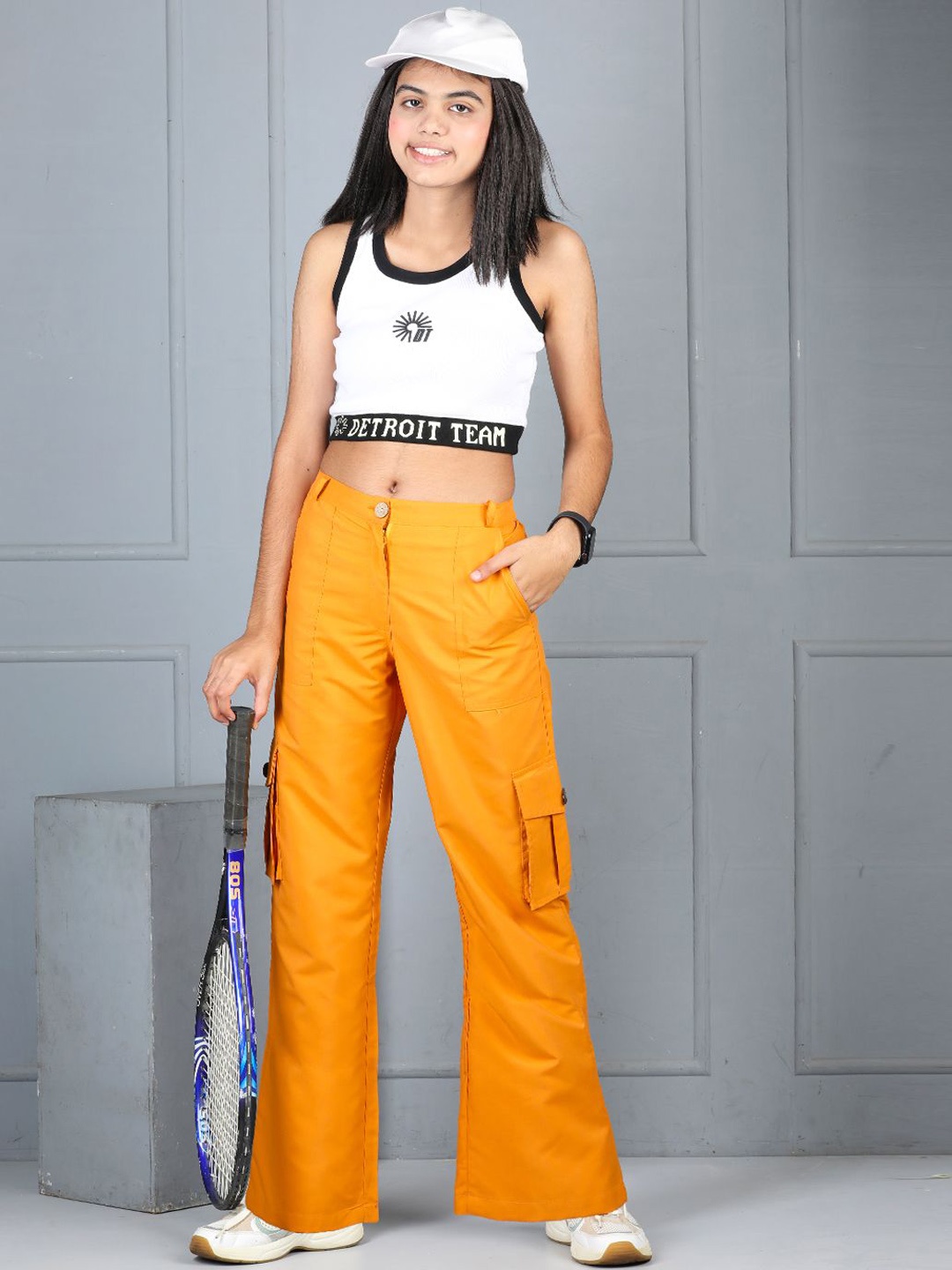 

Cutiekins Girls Solid Mid-Rise Cargos Trousers, Orange