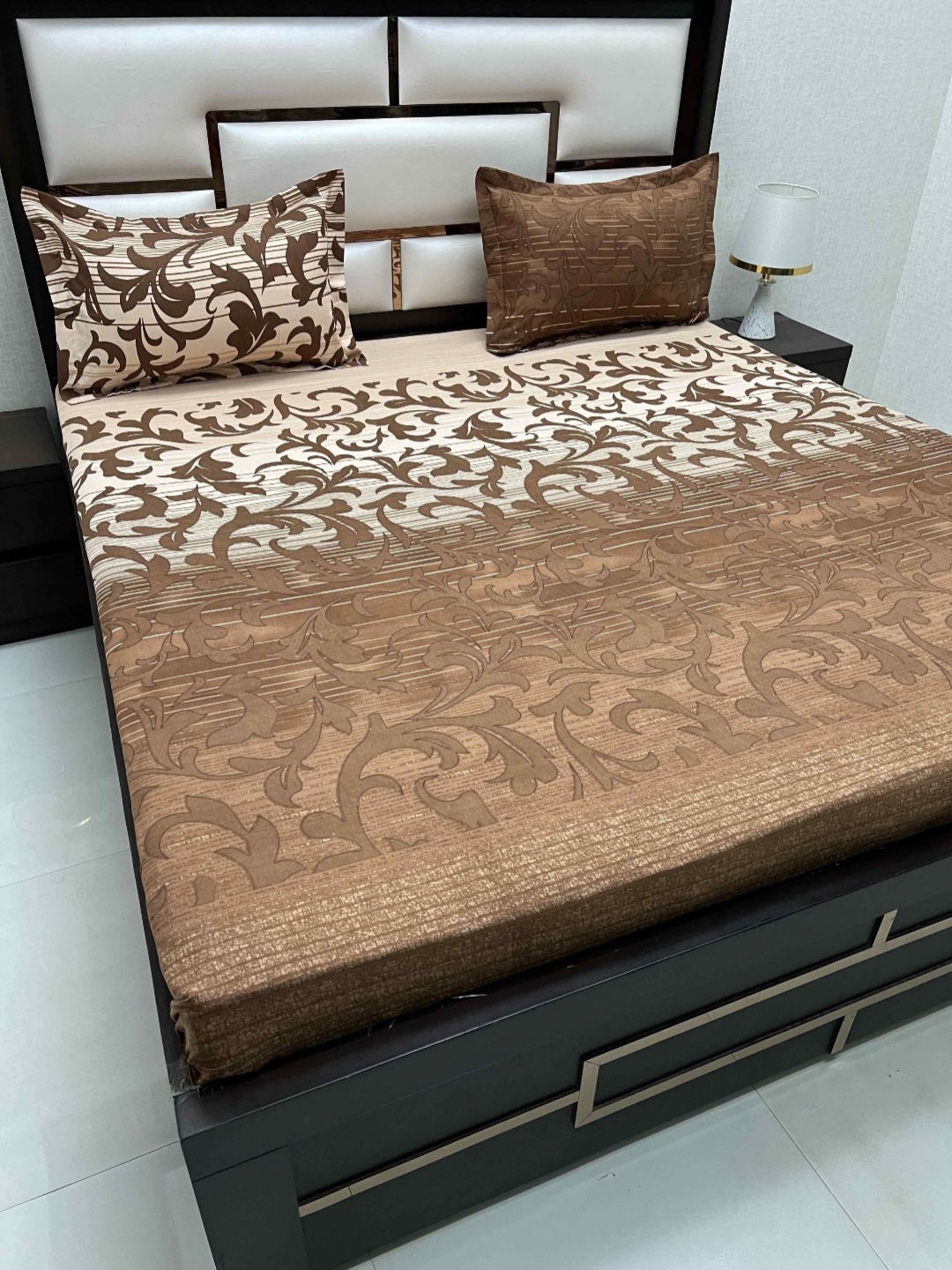 

Pure Decor Amulya Brown Ethnic Motifs Microfiber 210 TC Queen Bedsheet Set-2.29 m x 2.55 m