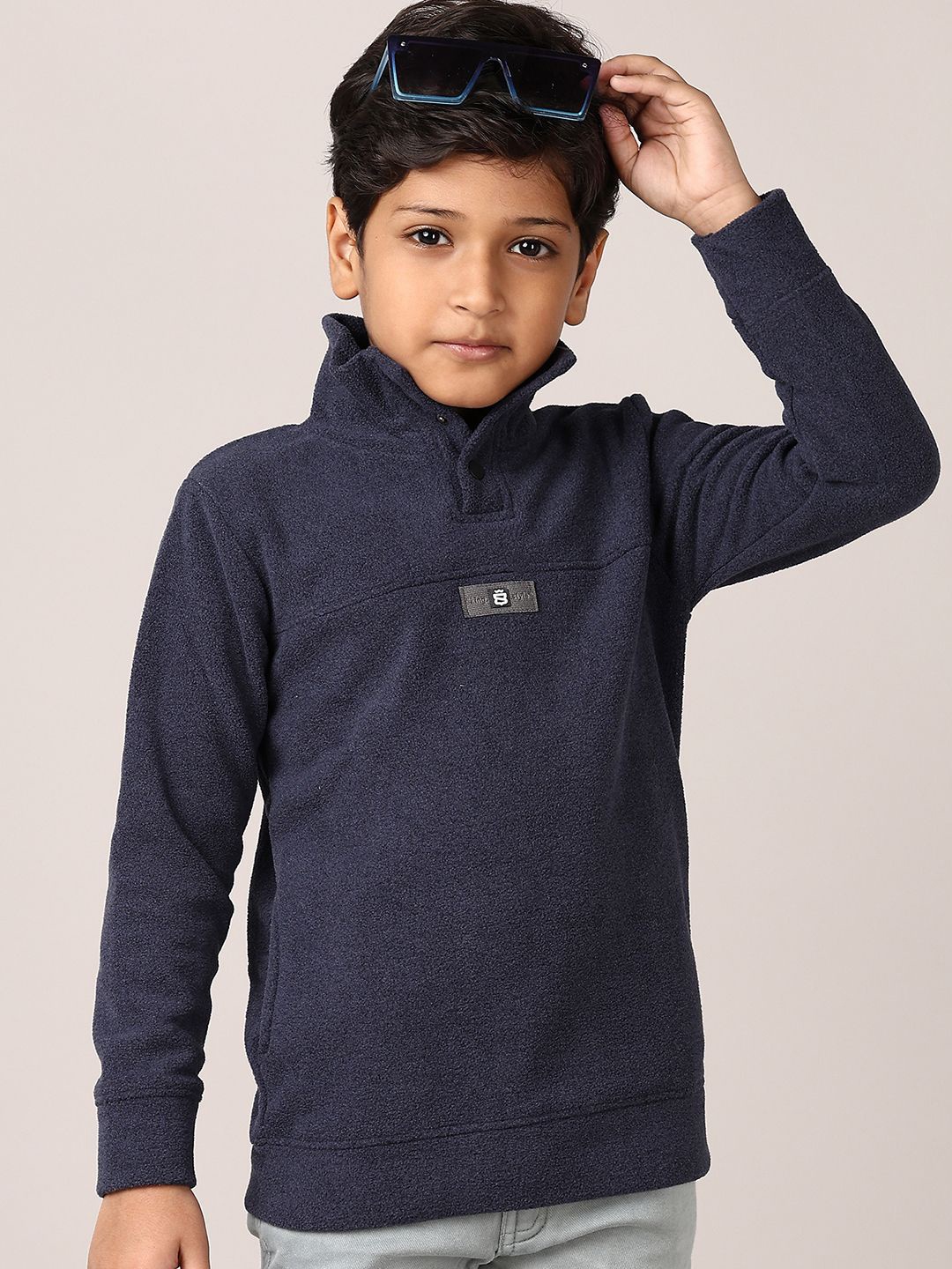 

V-Mart Boys Round Neck Sweatshirt, Navy blue