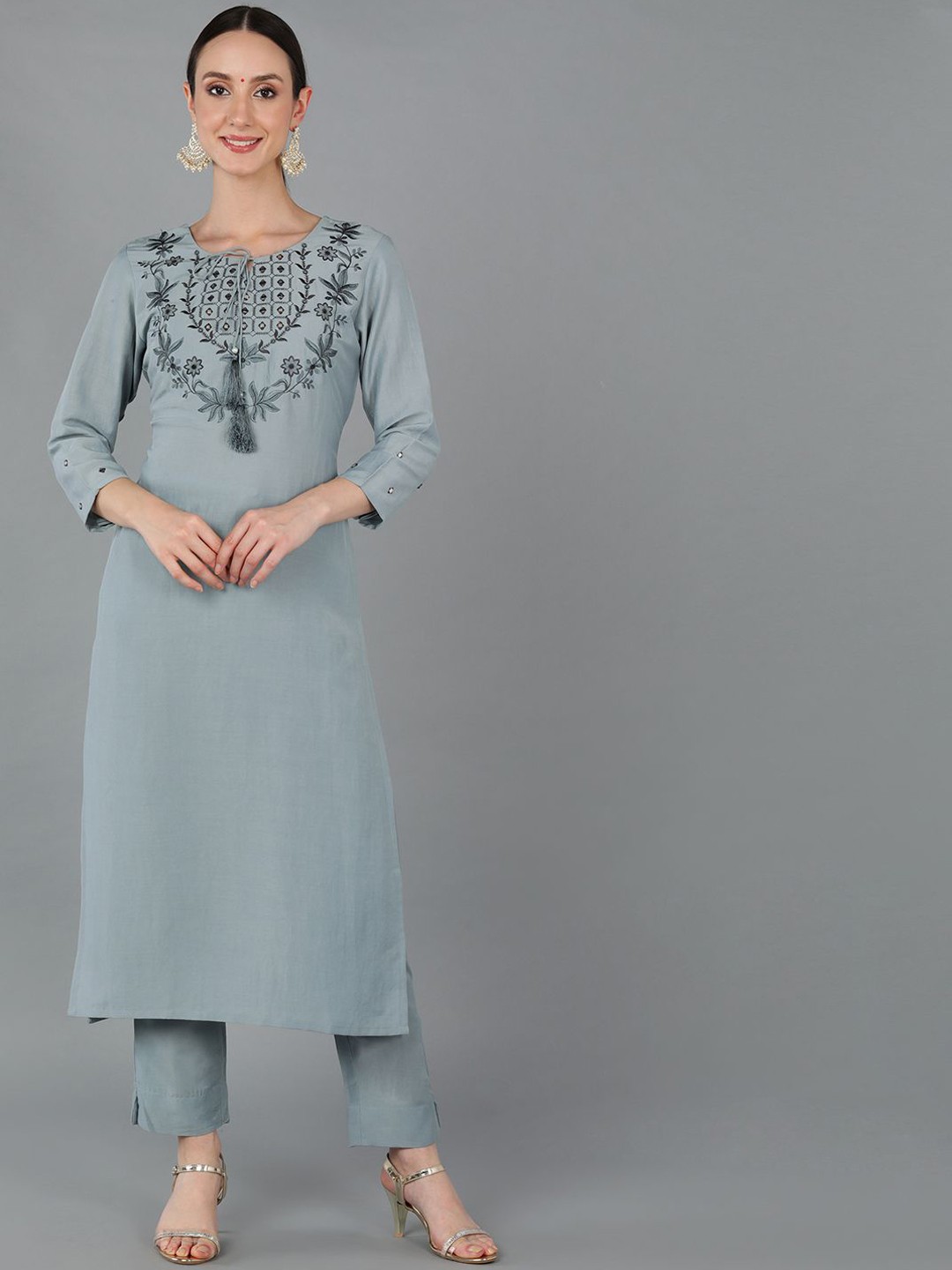 

AHIKA Grey Floral Embroidered Tie-Up Neck Mirror Work Straight Kurta