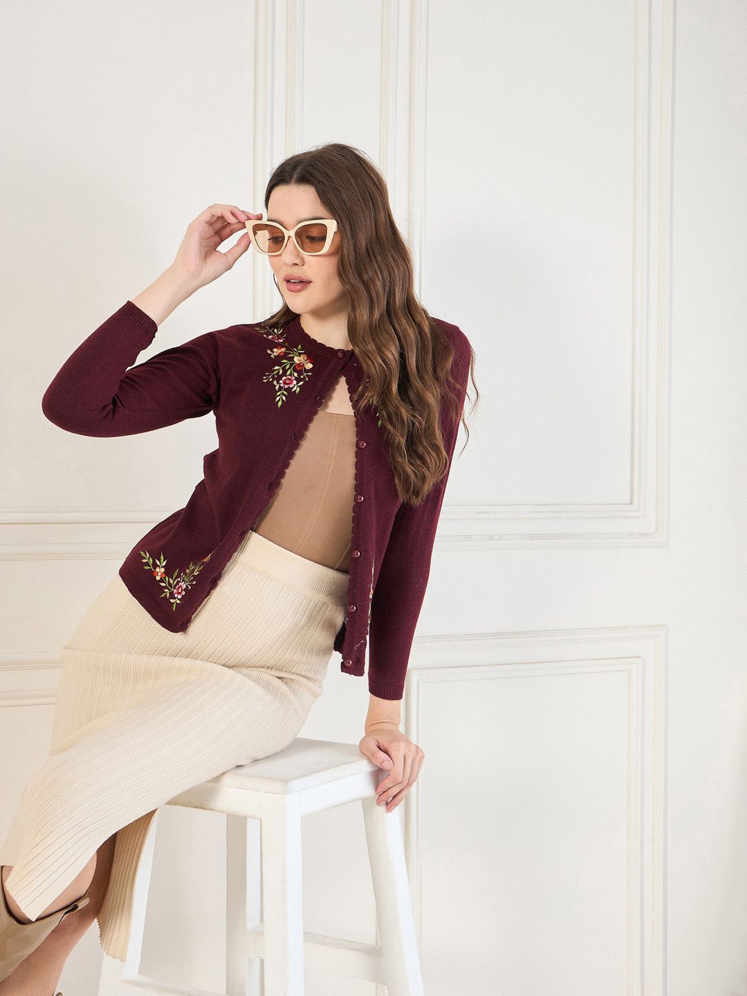 

CLAPTON Women Woollen Floral Embroidered Cardigan, Maroon