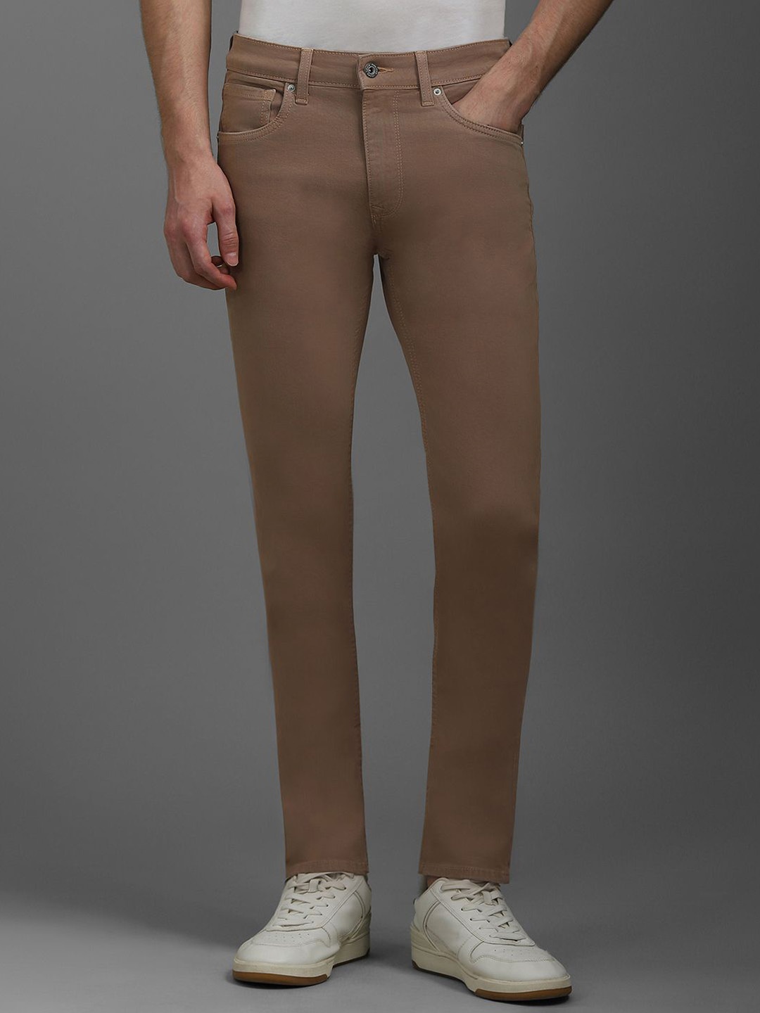

Louis Philippe Jeans Men Cotton Solid Slim Fit Jeans, Brown