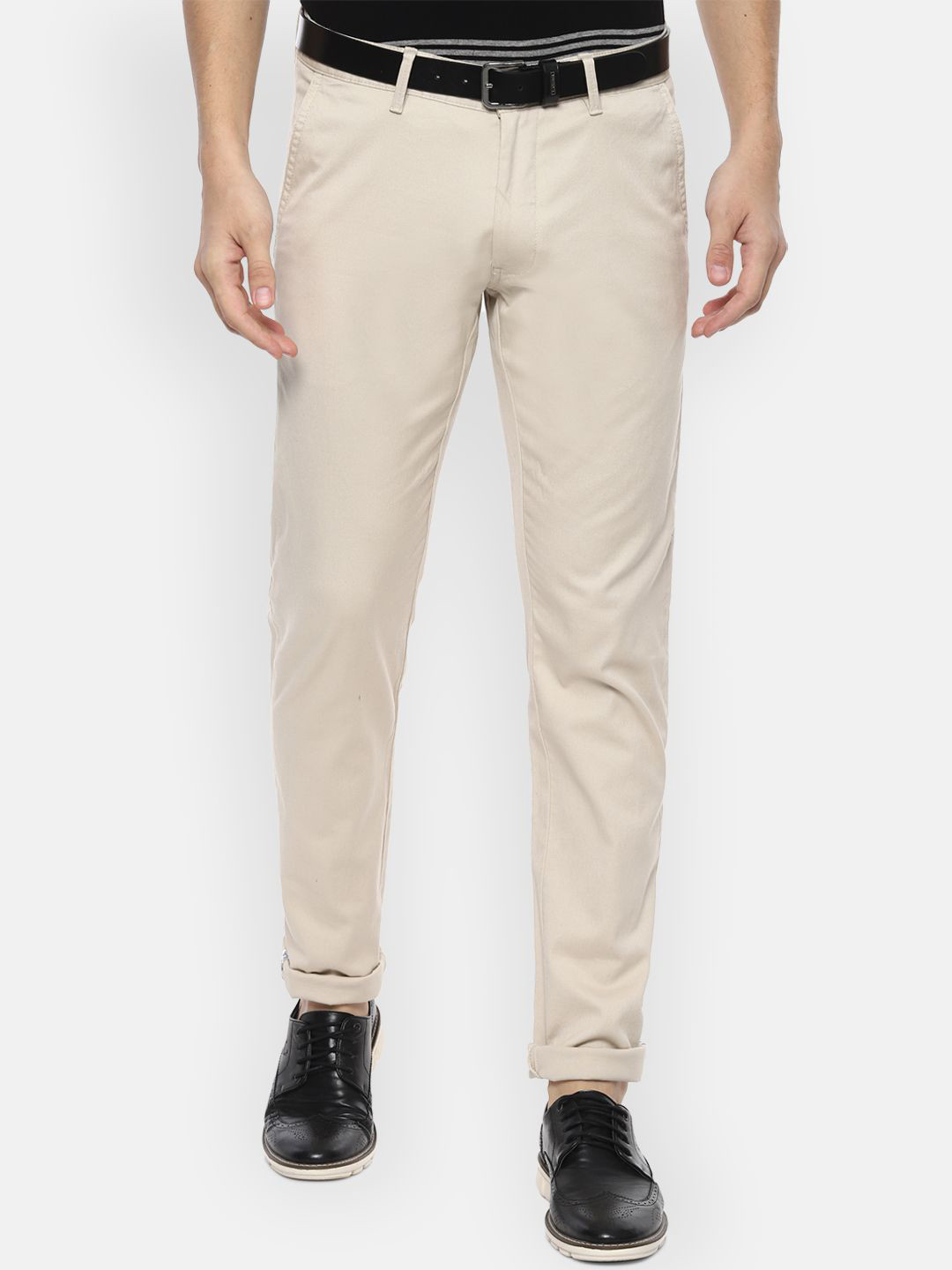 

Van Heusen Sport Men Solid Slim Fit Cotton Trousers, Beige