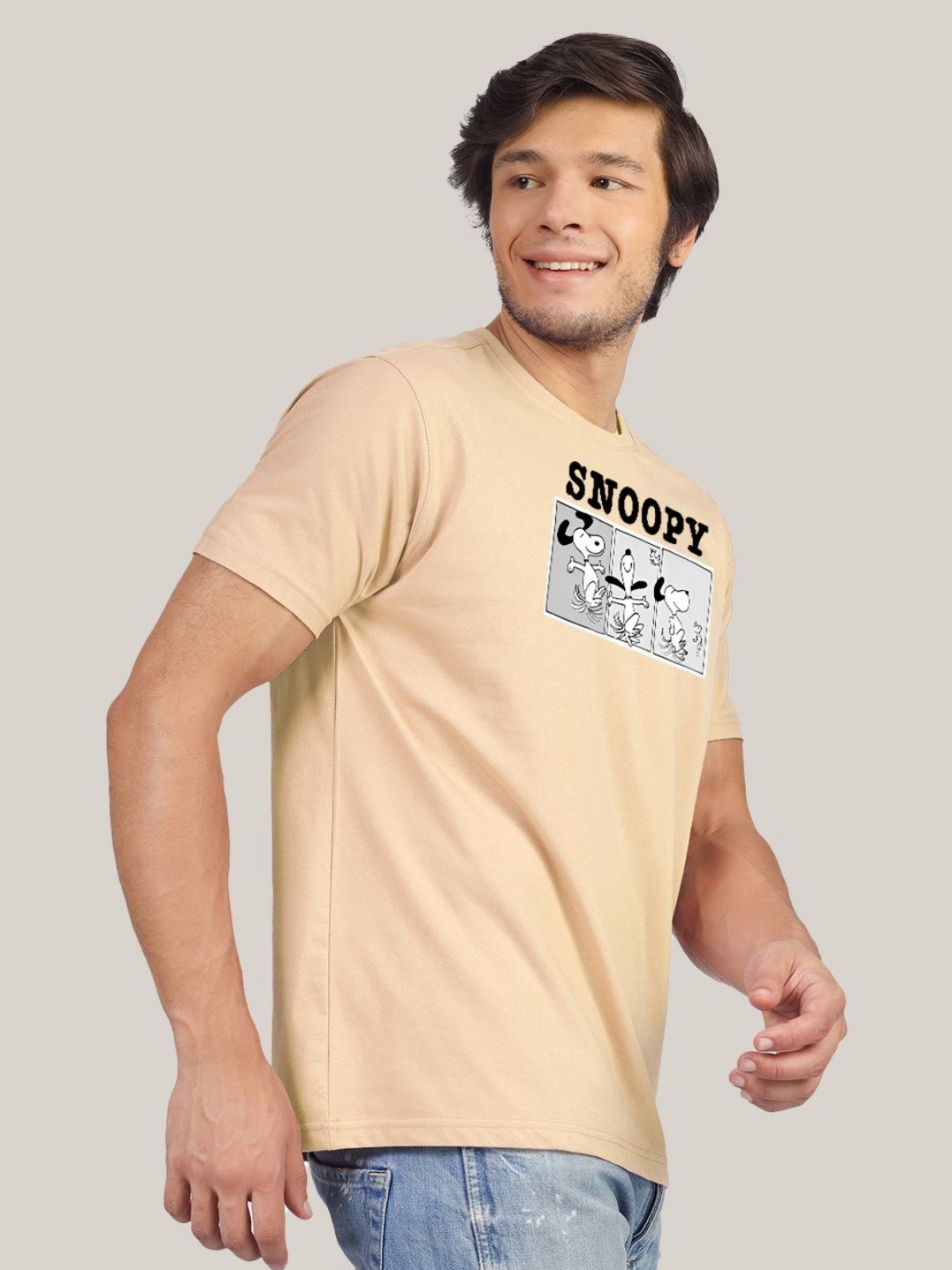 

Greylongg Men Graphic Printed Round Neck Cotton Snoopy T-shirt, Beige