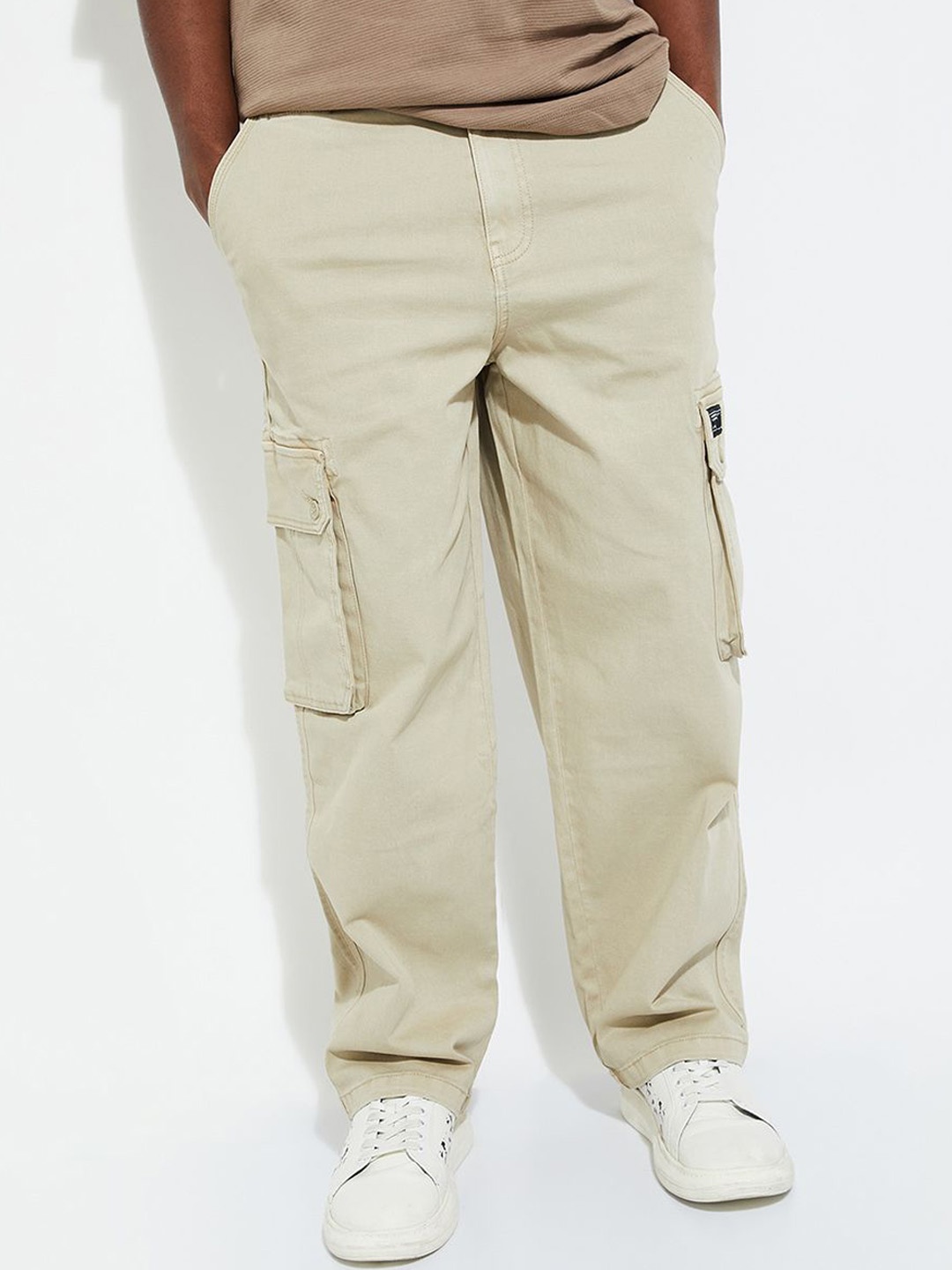 

max URB_N Men Relaxed Fit Cargo Trousers, Beige