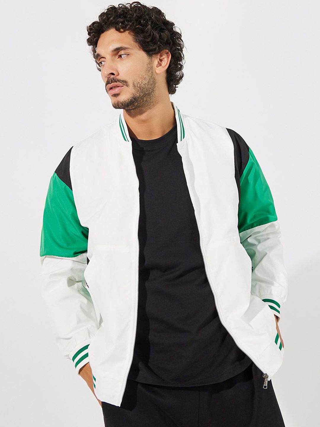 

Styli Men Retro Colorblocked Bomber Jacket with Rib Detail, White