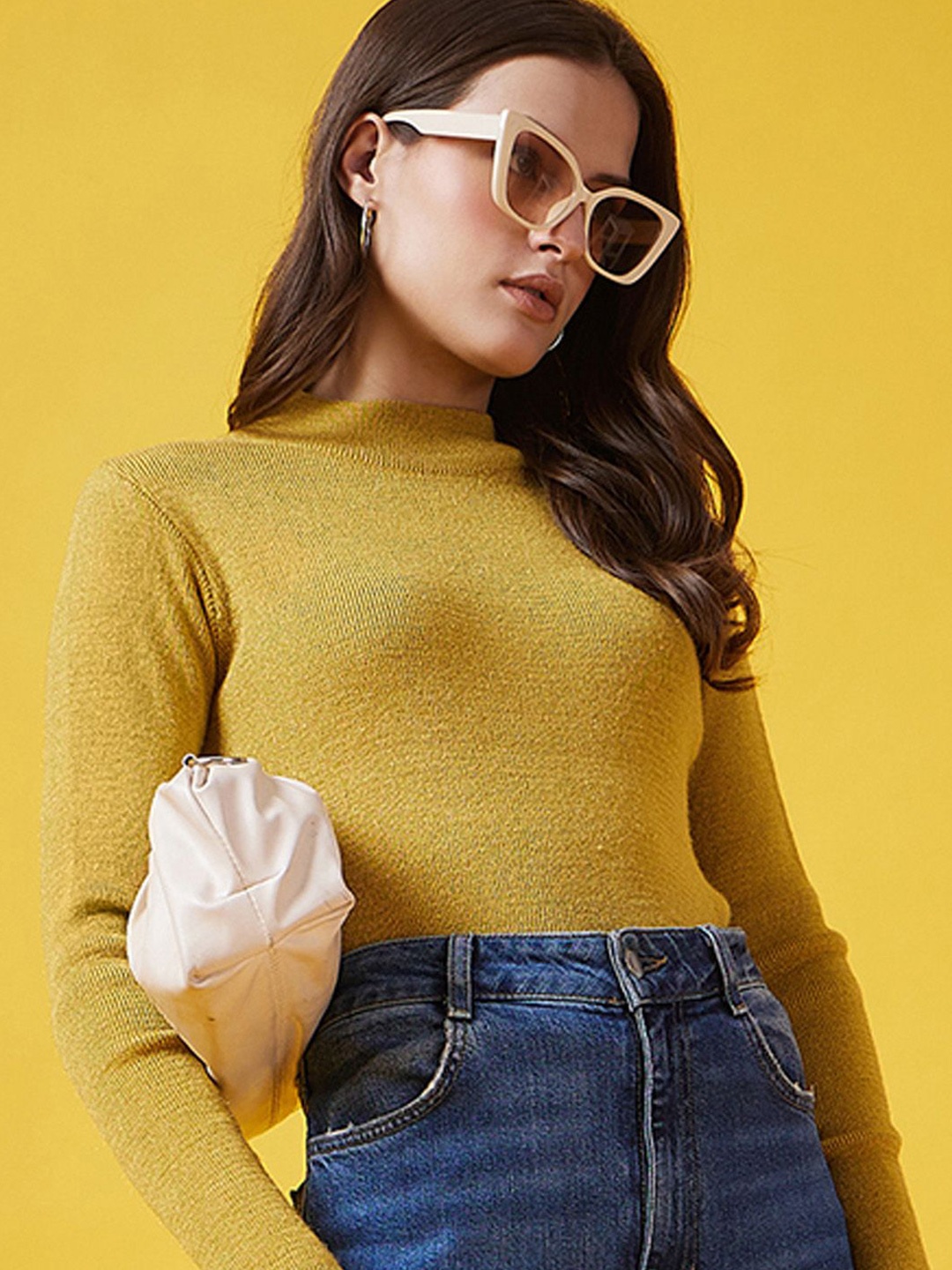 

CLAPTON Women Solid Round Neck Woollen Pullover, Yellow