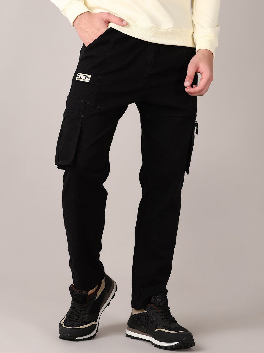 

V-Mart Men Twill Cargo Cotton Trouser, Black