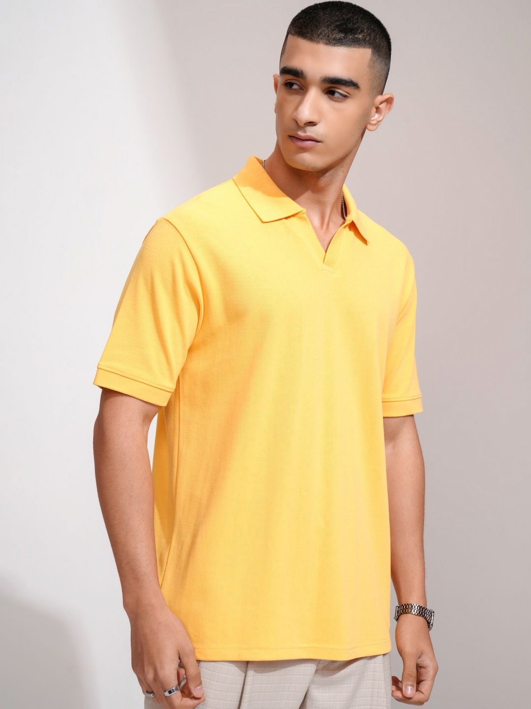 

HIGHLANDER Men Solid Polo Collar Cotton T-shirt, Yellow