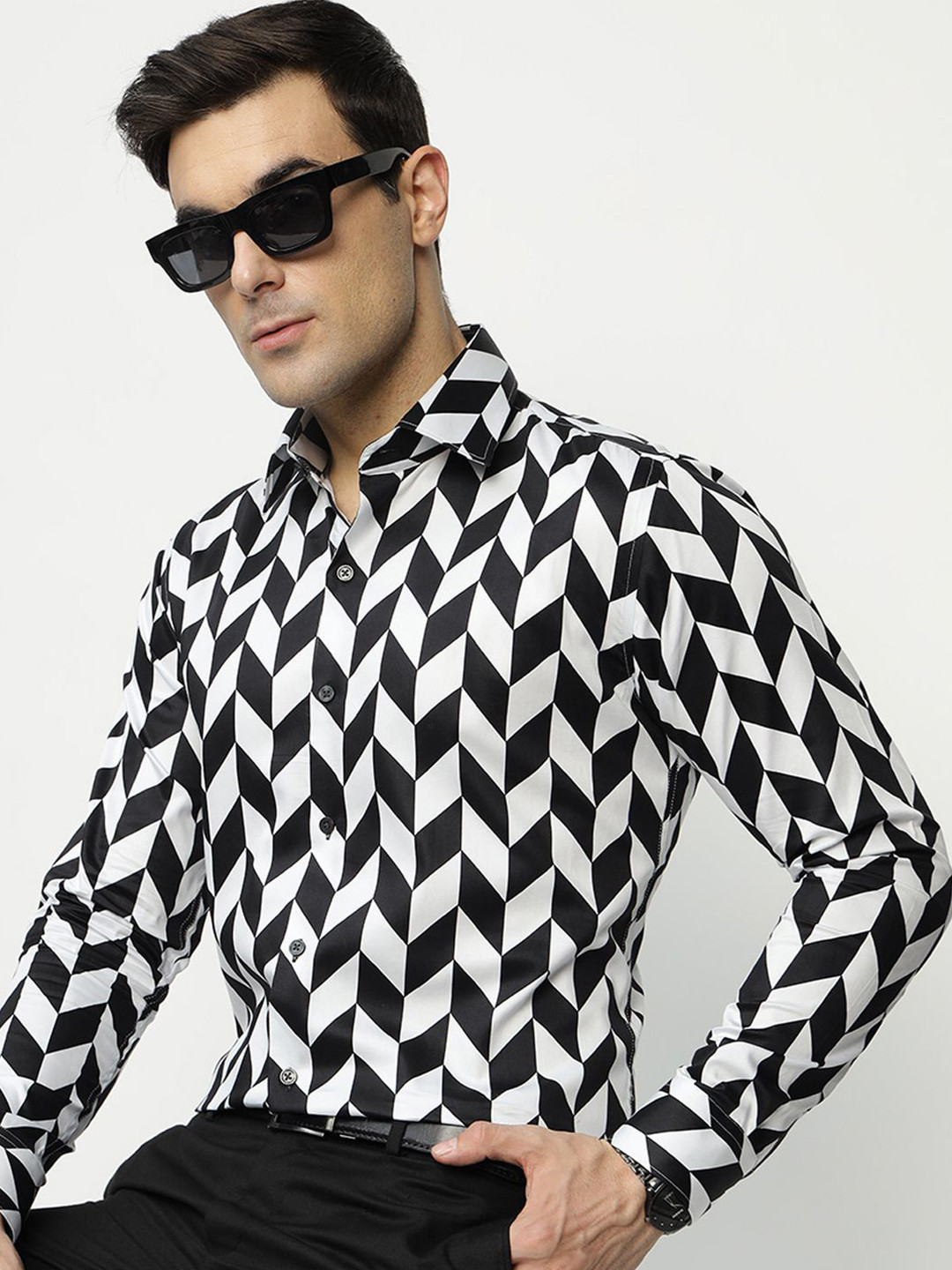 

Hancock Men Premium Spread Collar Geometric Printed Cotton Satin Slim Fit Party Shirt, White