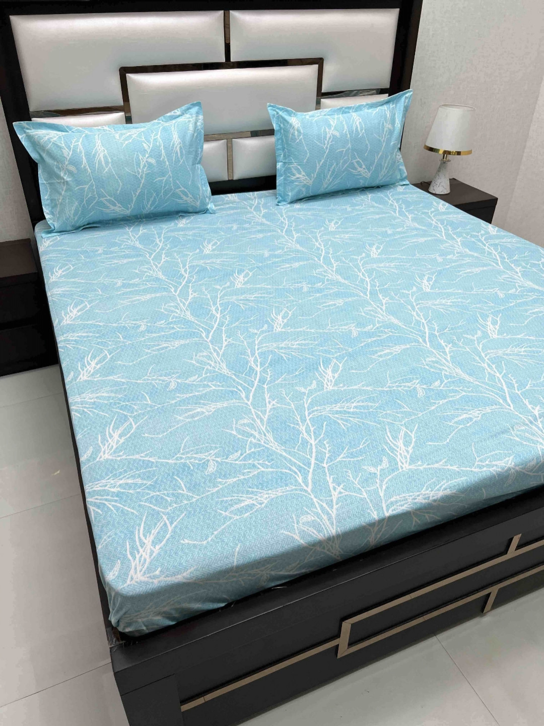 

Pure Decor Velar Blue Printed Pure Cotton 220 TC King Bedsheet Set 3.05 x 2.73 m