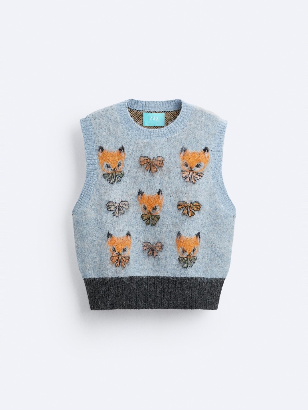 

ZARA Men Grey Waistcoat
