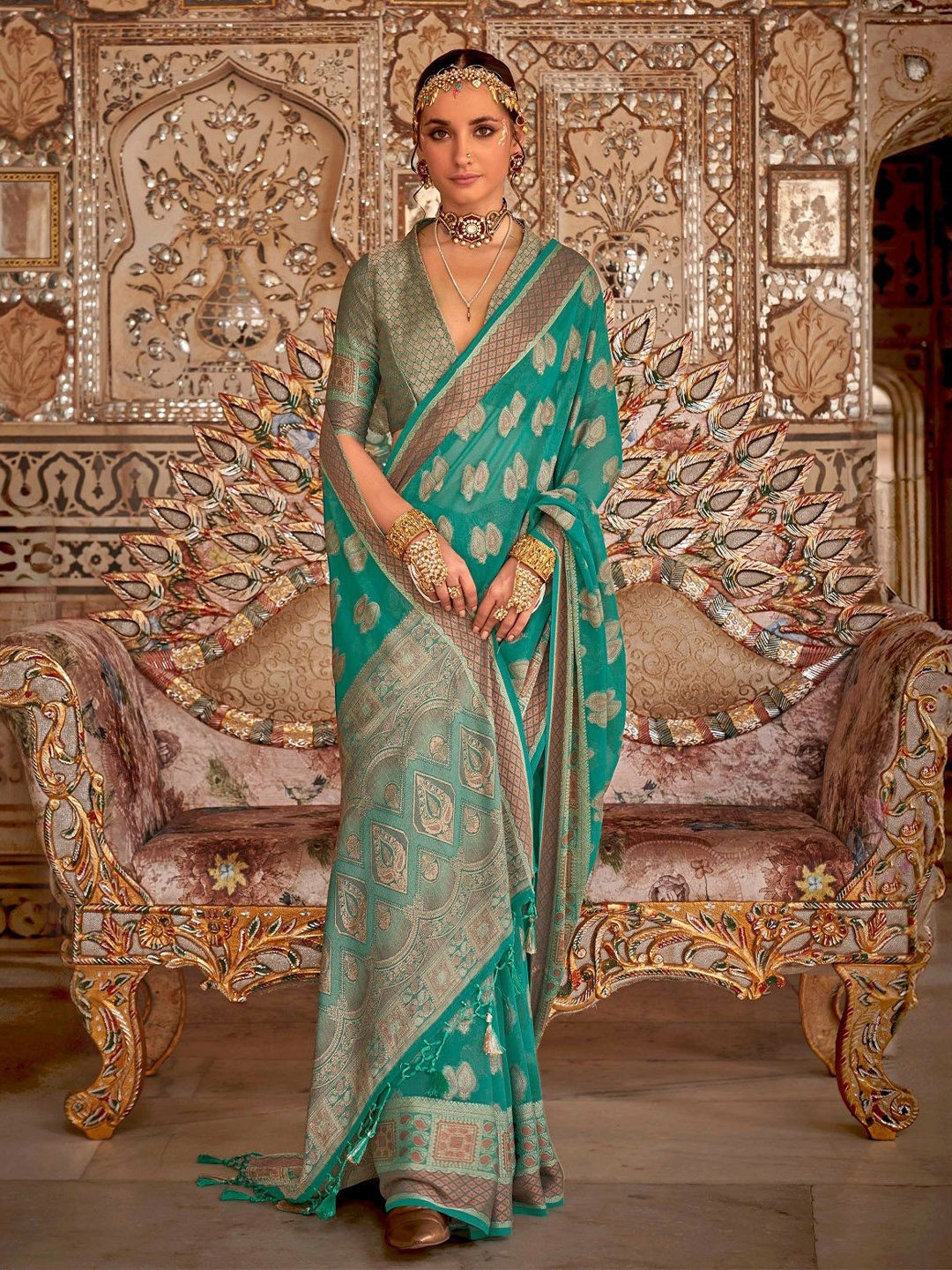 

MAHALASA Woven Design Banarasi Saree, Green