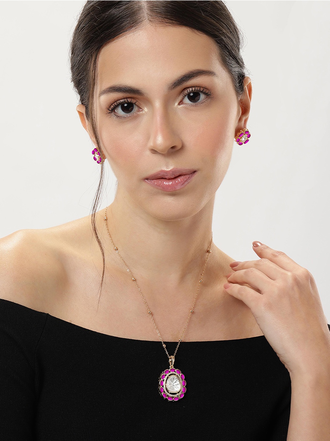 

ABDESIGNS Gold-Plated Polki Kundan & American Diamond-Studded Jewellery Set
