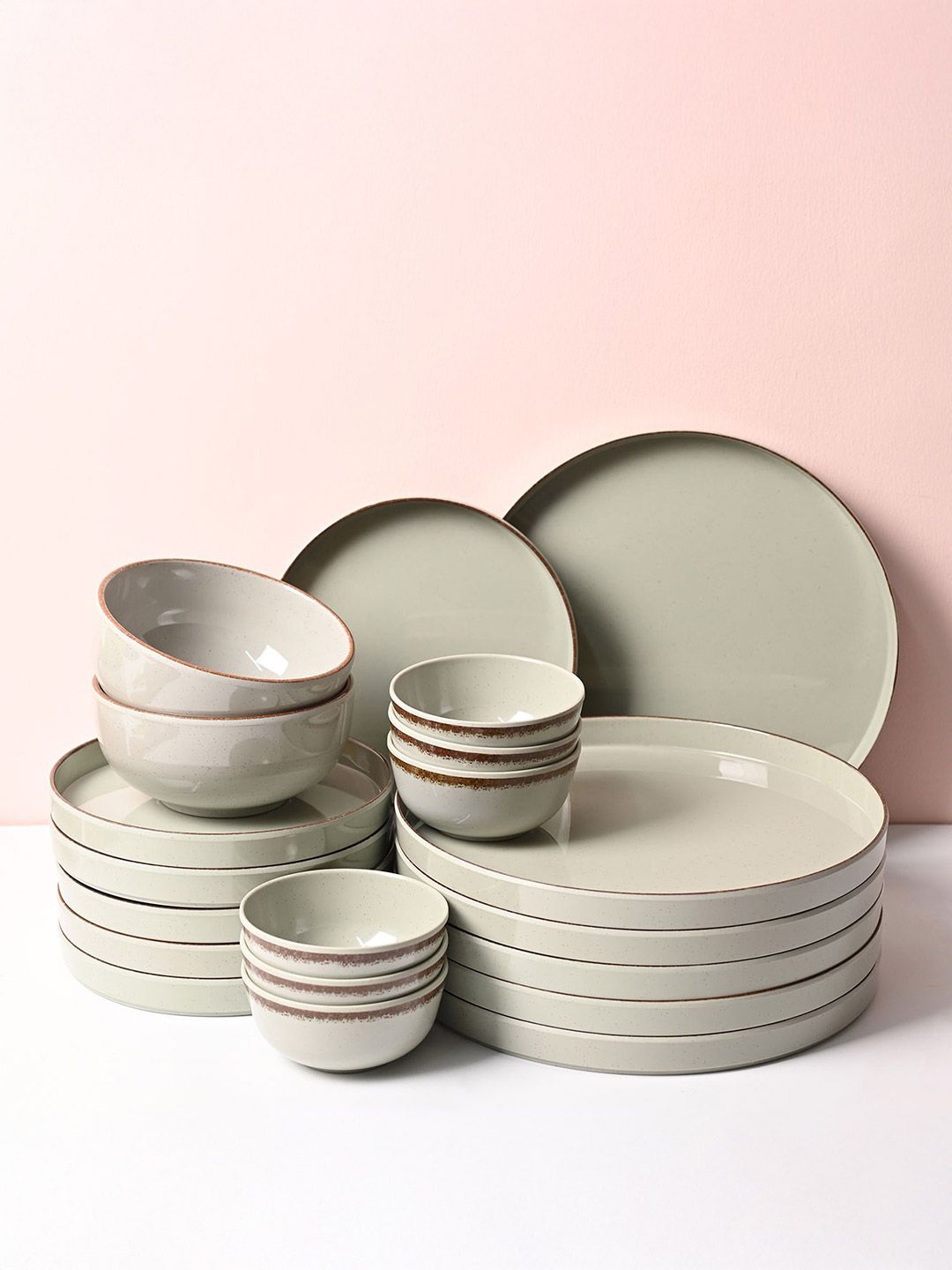 

MARKET99 Green 20 Pieces Melamine Glossy Finish Dinner Set