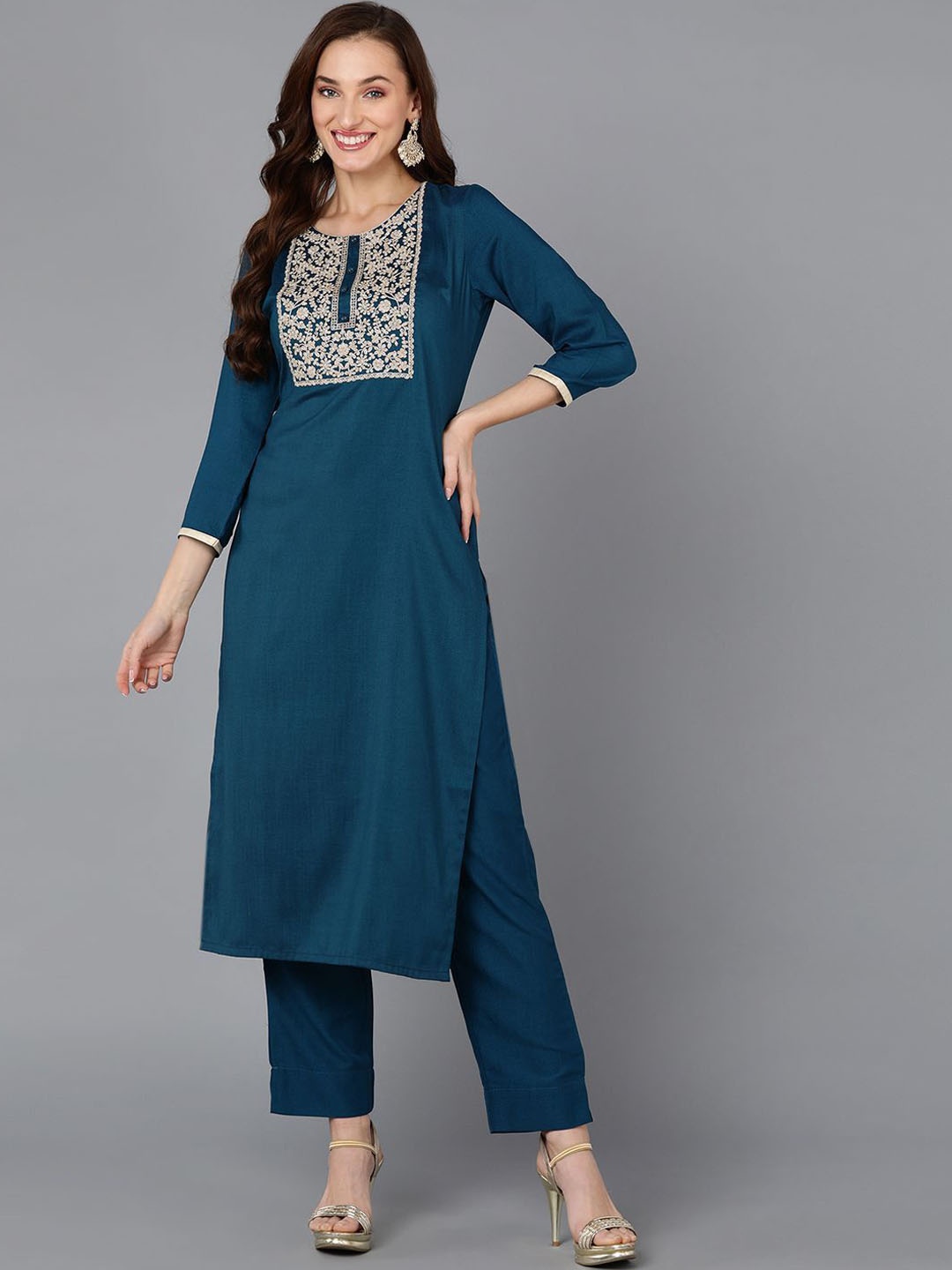 

AHIKA Floral Embroidered Thread Work Regular Straight Kurta, Teal