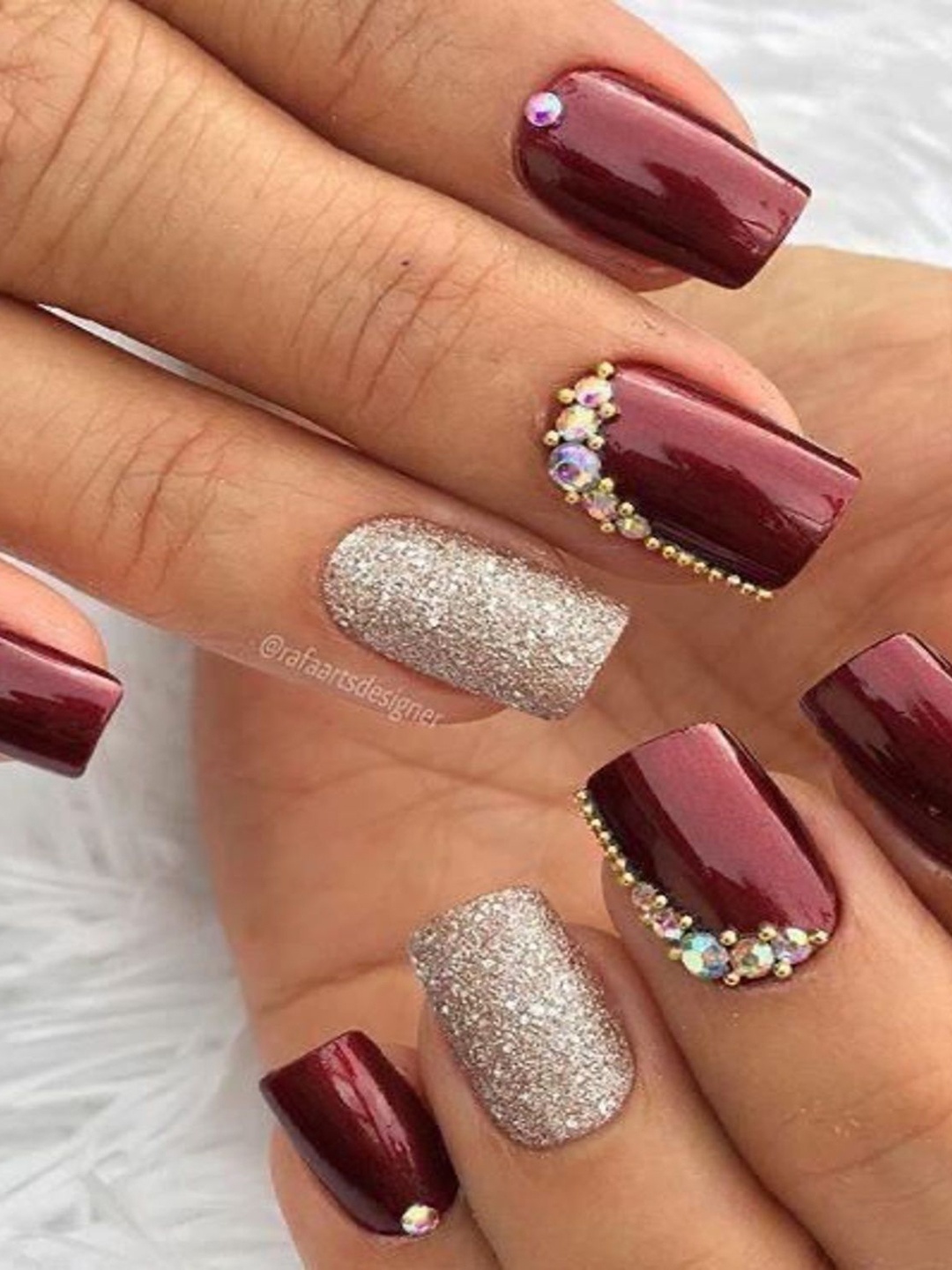 

AMOK STORE Set Of 20 Classic French Artificial Nails - Mehroon, Maroon