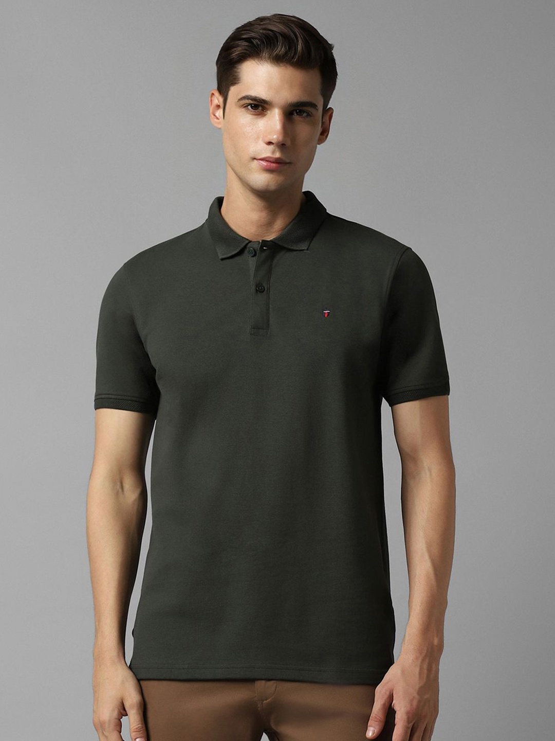

Louis Philippe Sport Men Polo Collar Slim Fit T-shirt, Green