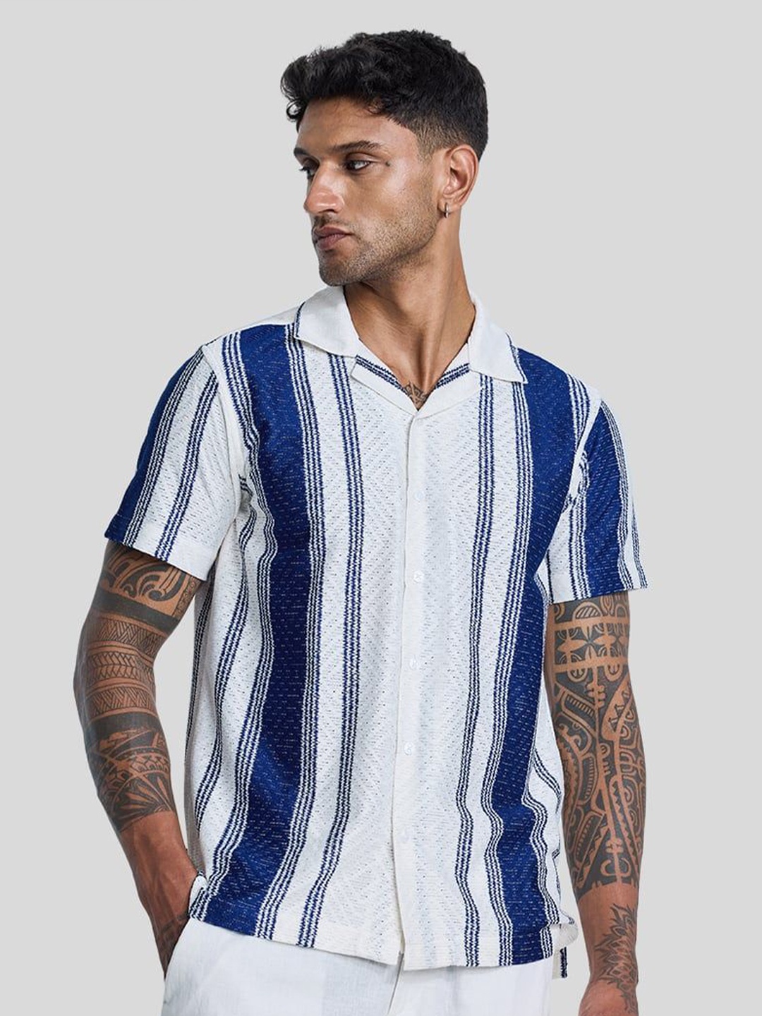 

Snitch Men Smart Cuban Collar Vertical Striped Cotton Casual Shirt, Blue