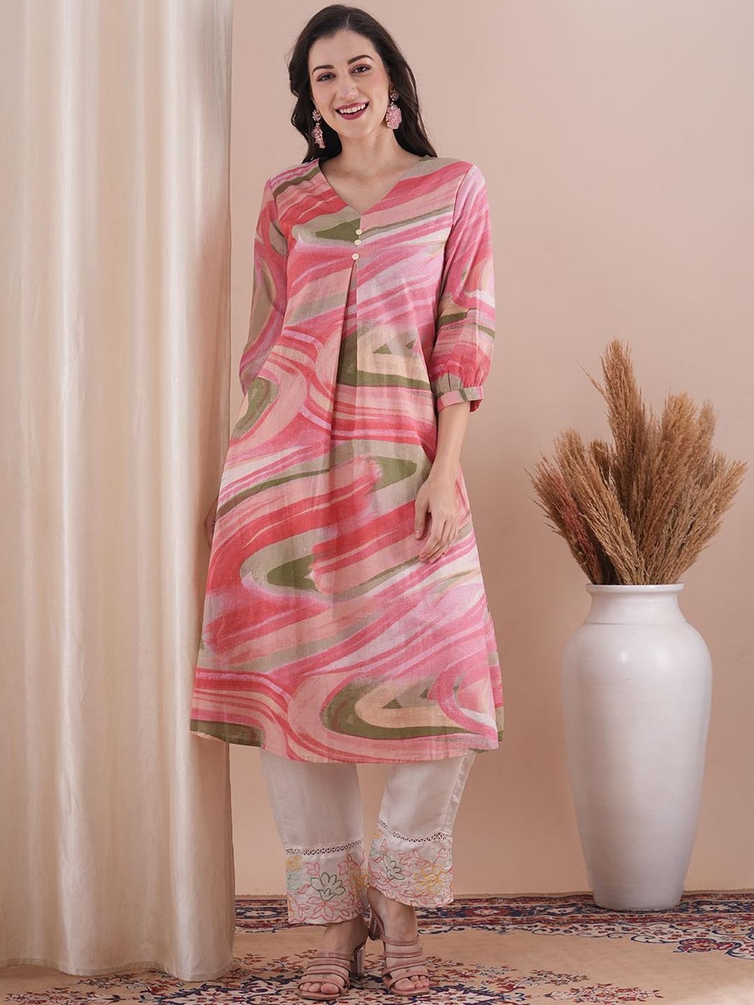 

FASHOR Abstract Printed Puff Sleeves A-Line Cotton Kurta, Pink