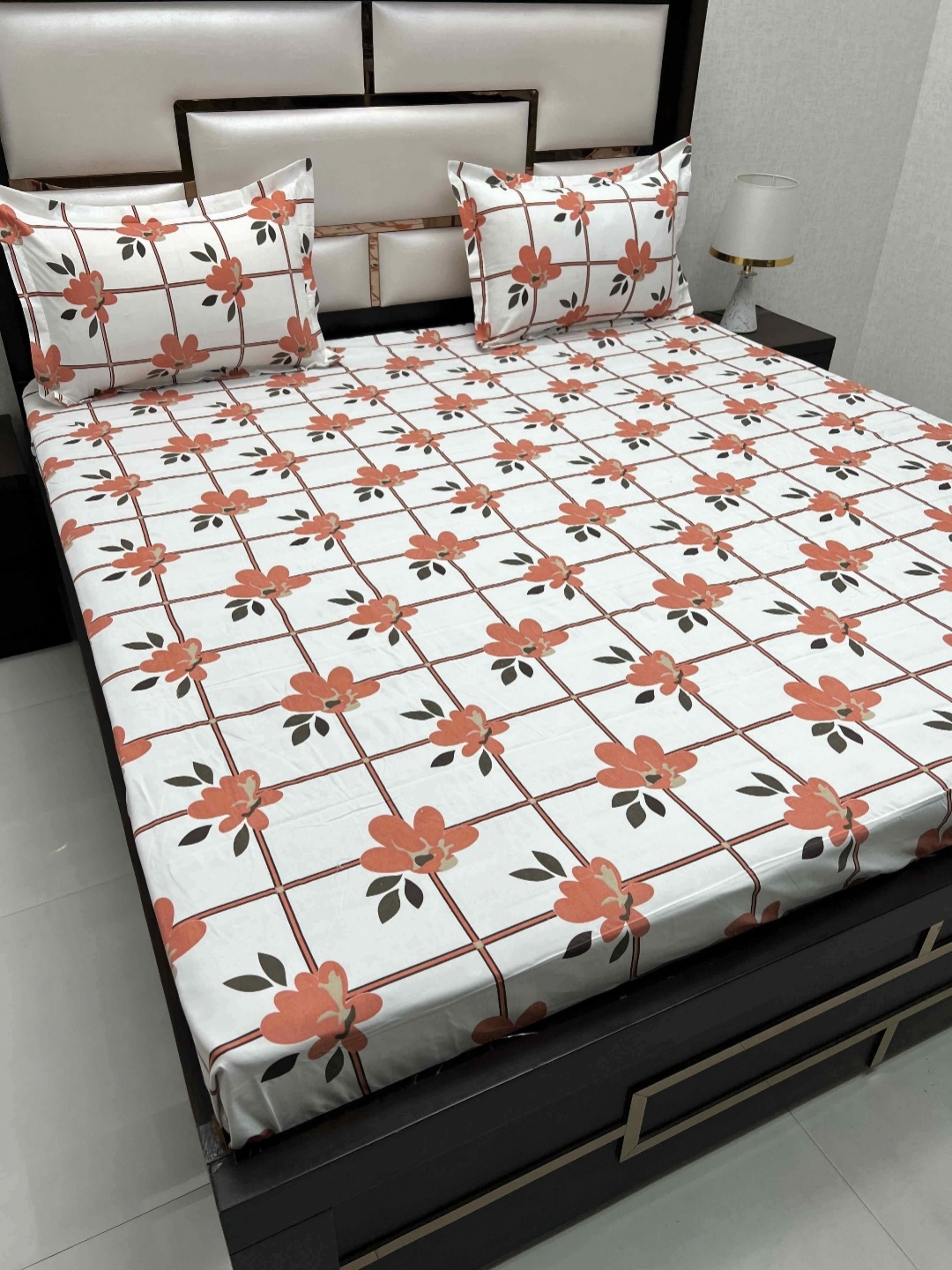 

Pure Decor Queen Size Double Bedsheet With 2 Pillow Covers 2.28m X 2.54m, Orange