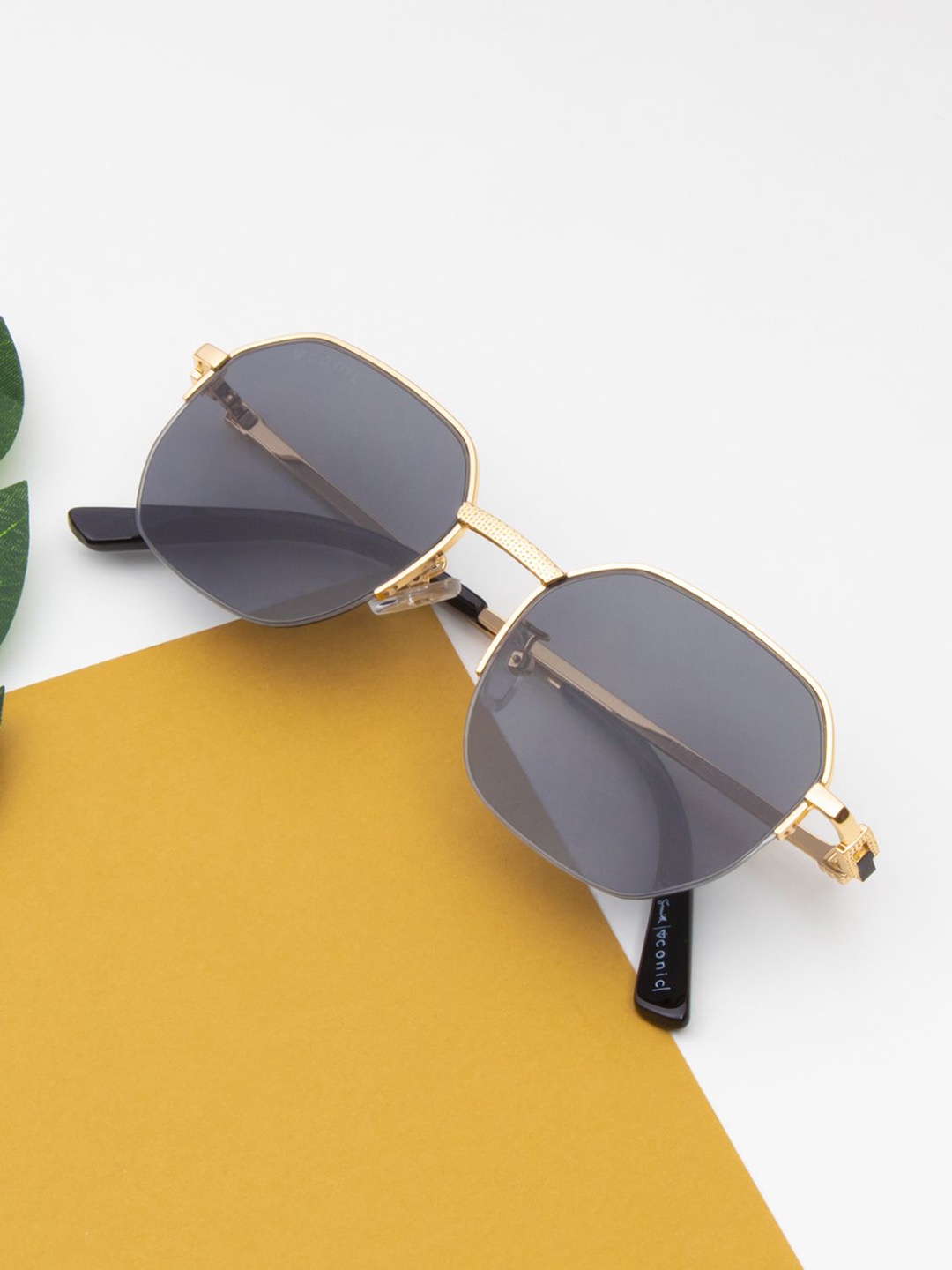 

Ted Smith Unisex Square Sunglasses with UV Protected Lens HEXON 3_C1, Gold