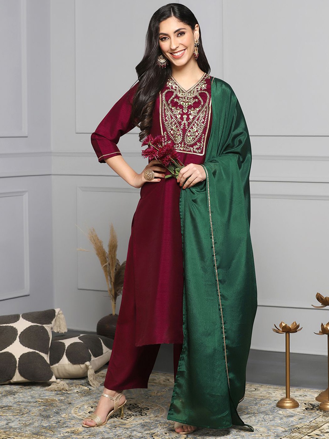 

FASHION DREAM Yoke Design Embroidered Sequined Kurta With Trousers & Dupatta, Maroon