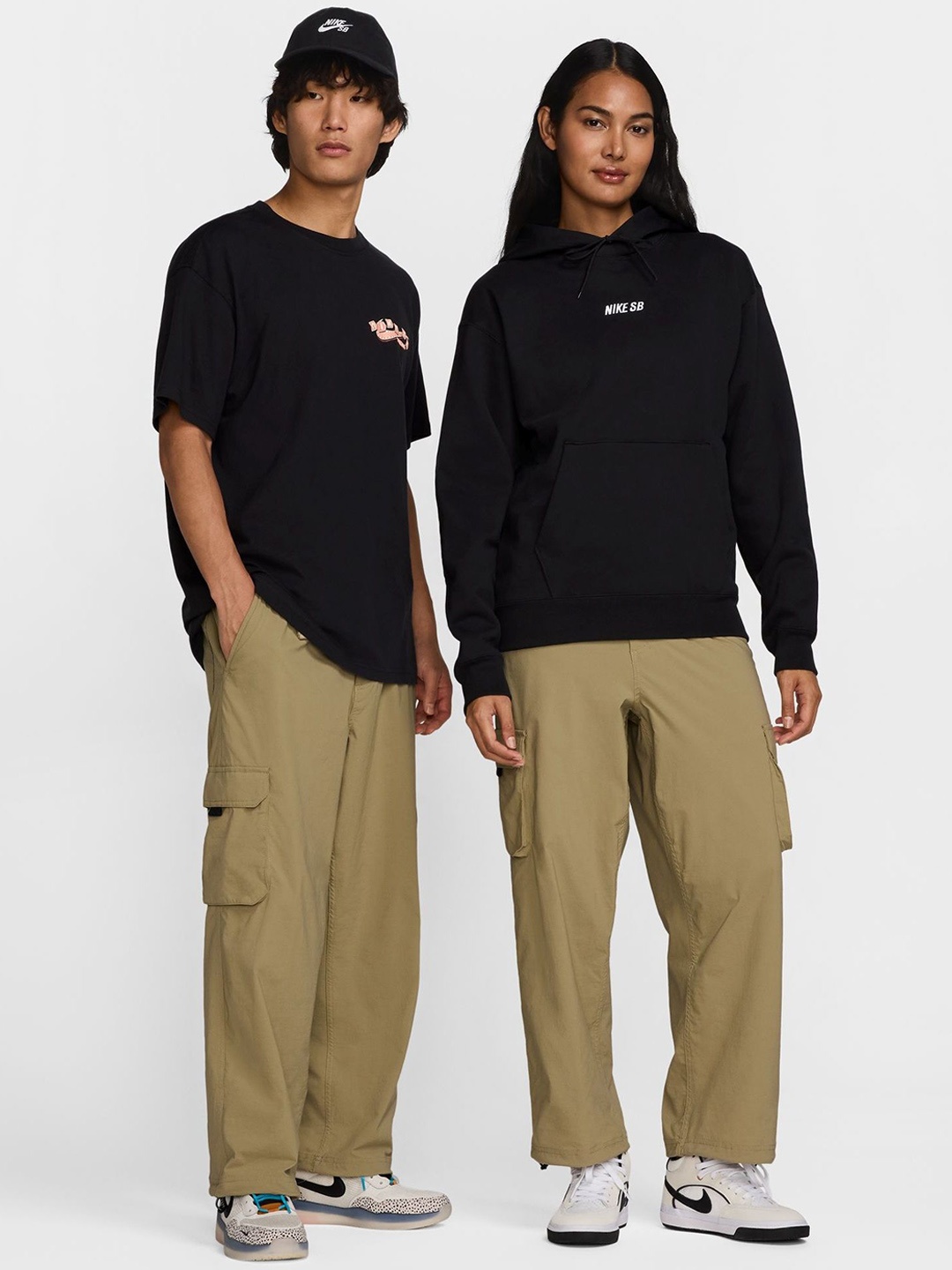 

Nike Kearny Unisex Cotton Loose Fit Cargo Trousers, Brown