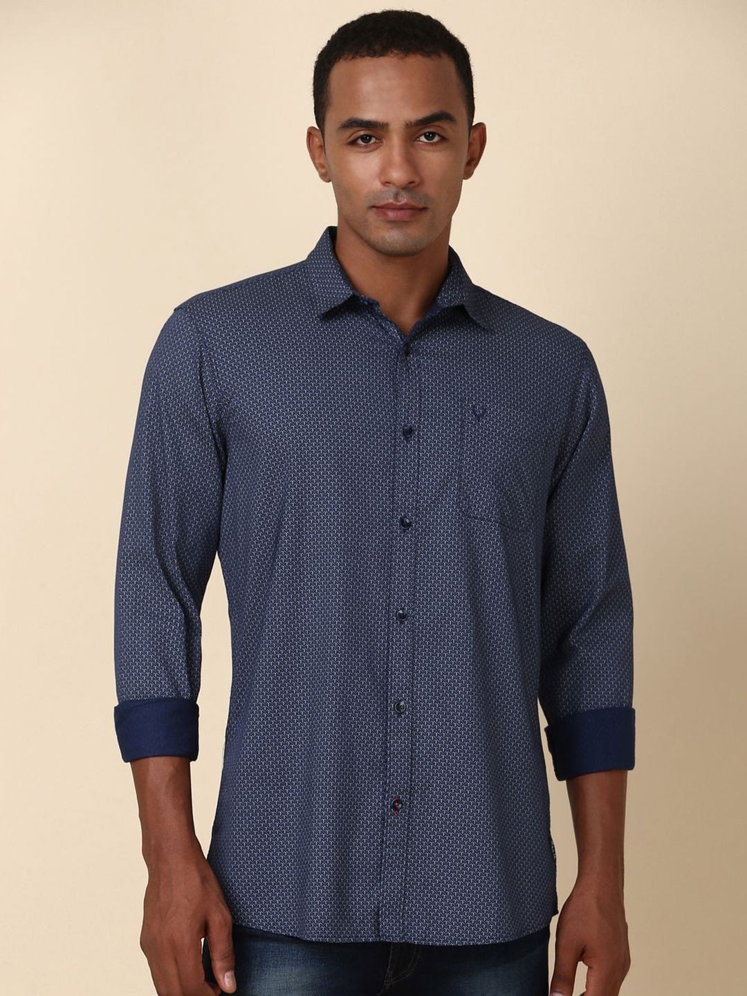 

Allen Solly Men Spread Collar Micro Ditsy Printed Cotton Casual Shirt, Navy blue