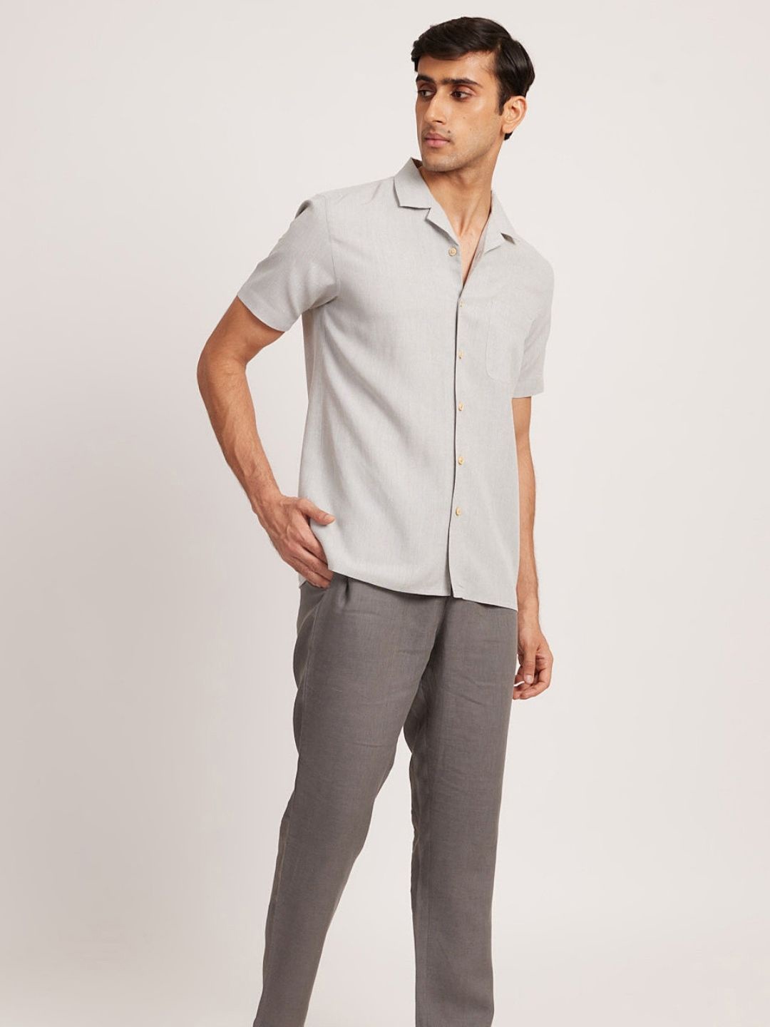 

Creatures of Habit Men TENCEL Notched Shirt, Grey
