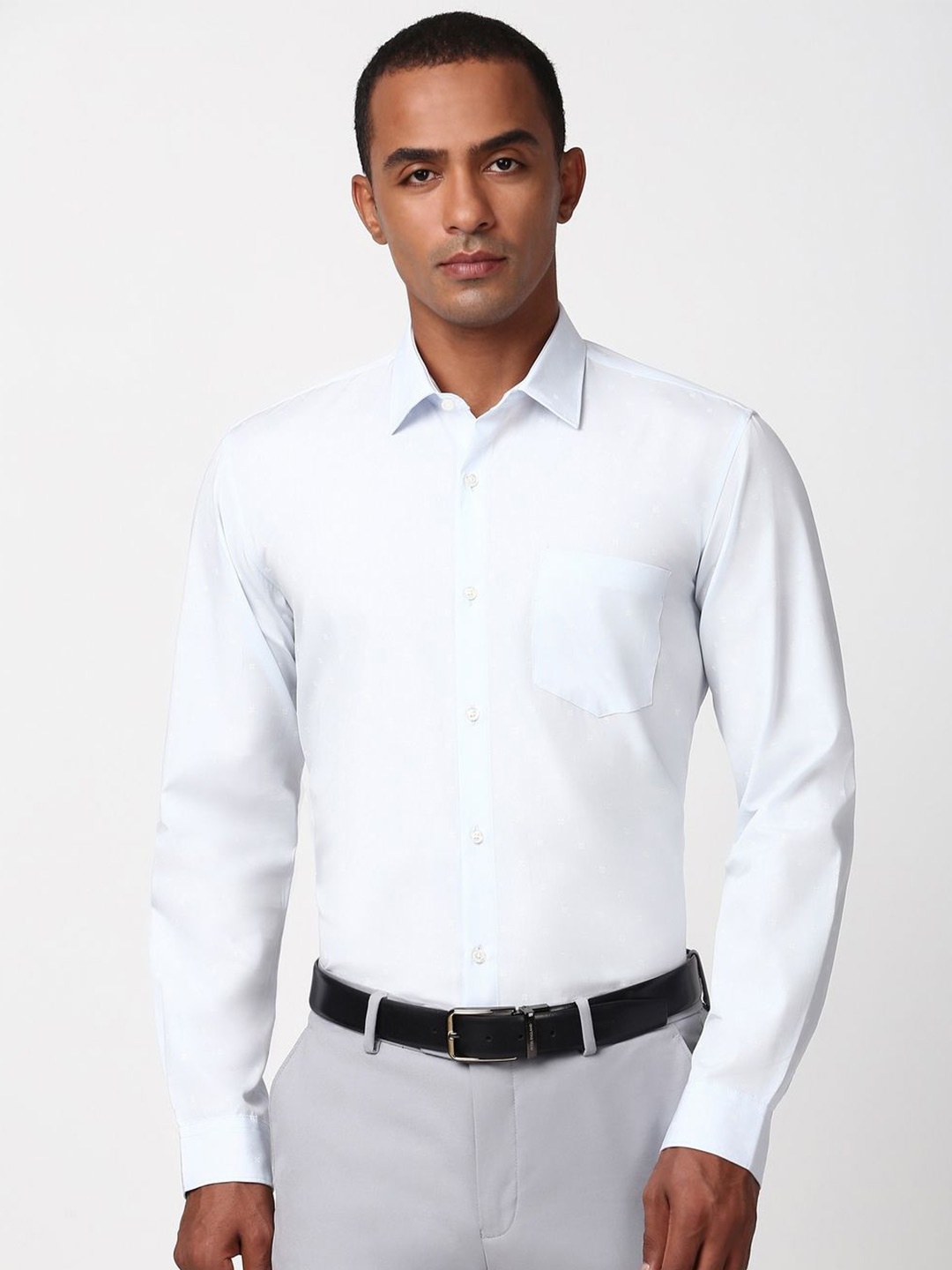 

Peter England Men Spread Collar Solid Cotton Casual Shirt, White